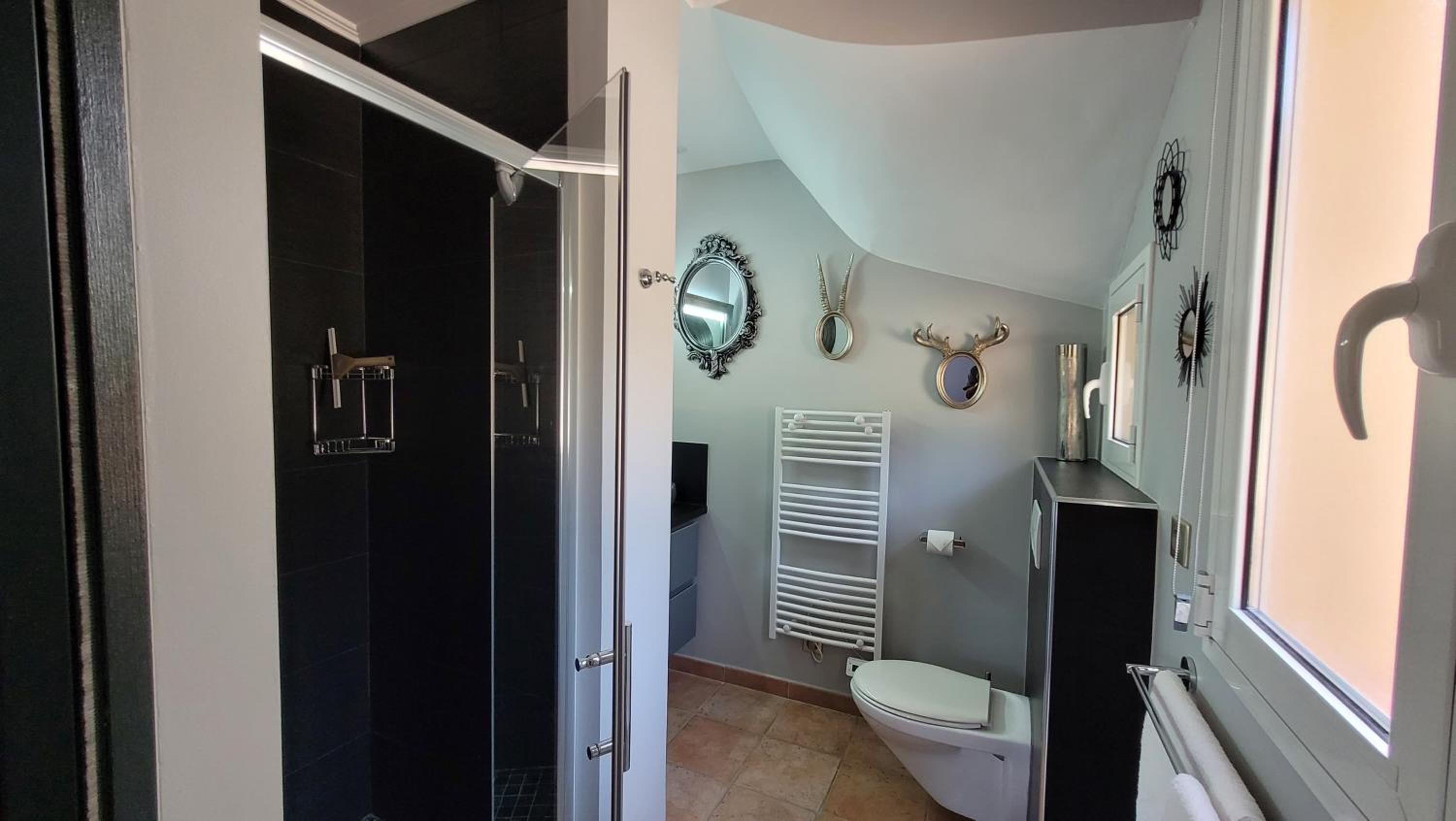 Superior Double Room - Photo 4