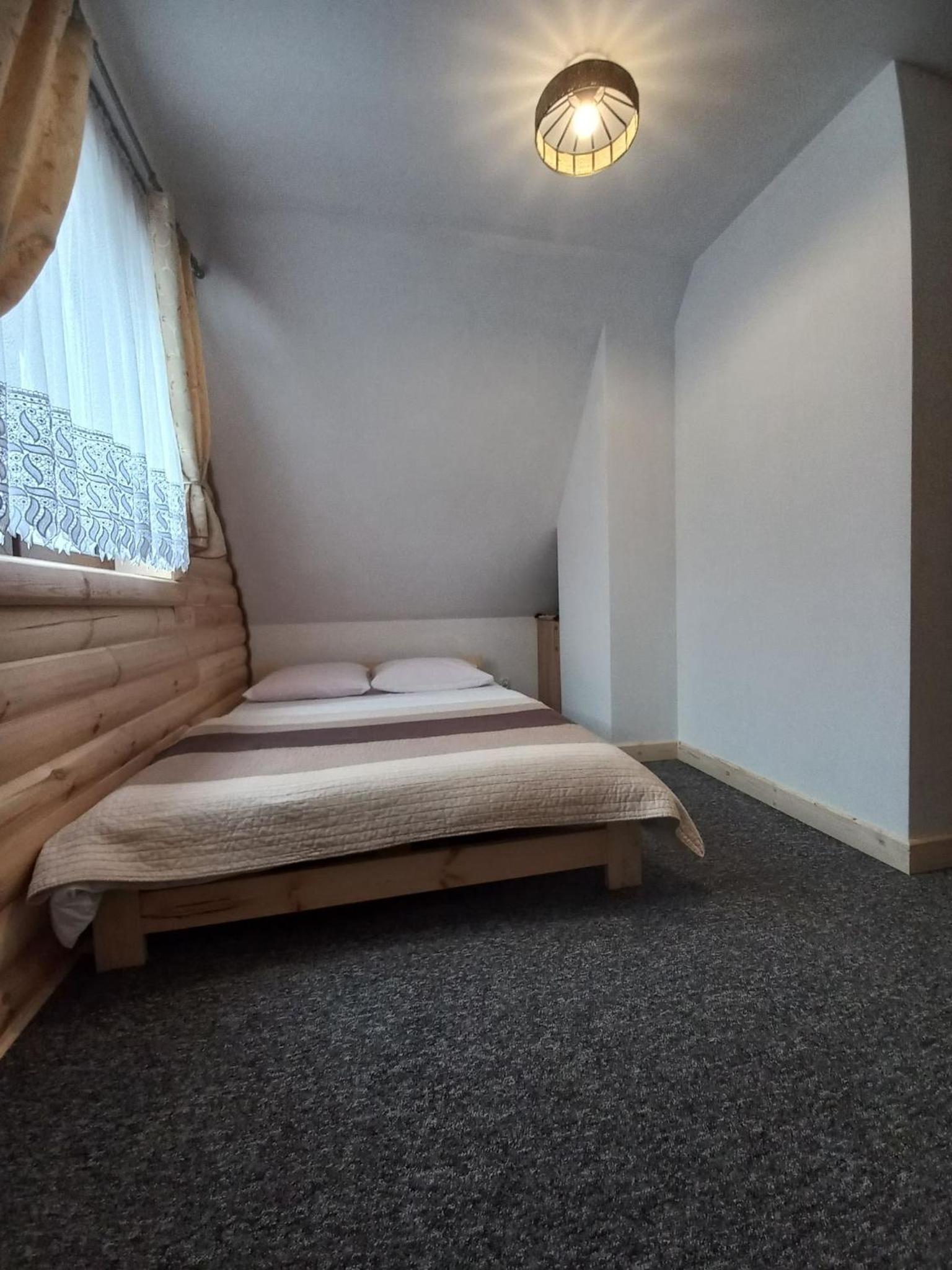 Double Room with Private Bathroom - Photo 5