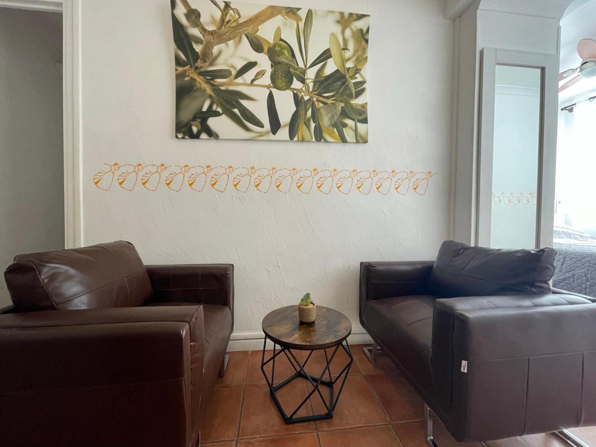 Two Connecting Rooms 5 pax photo 1