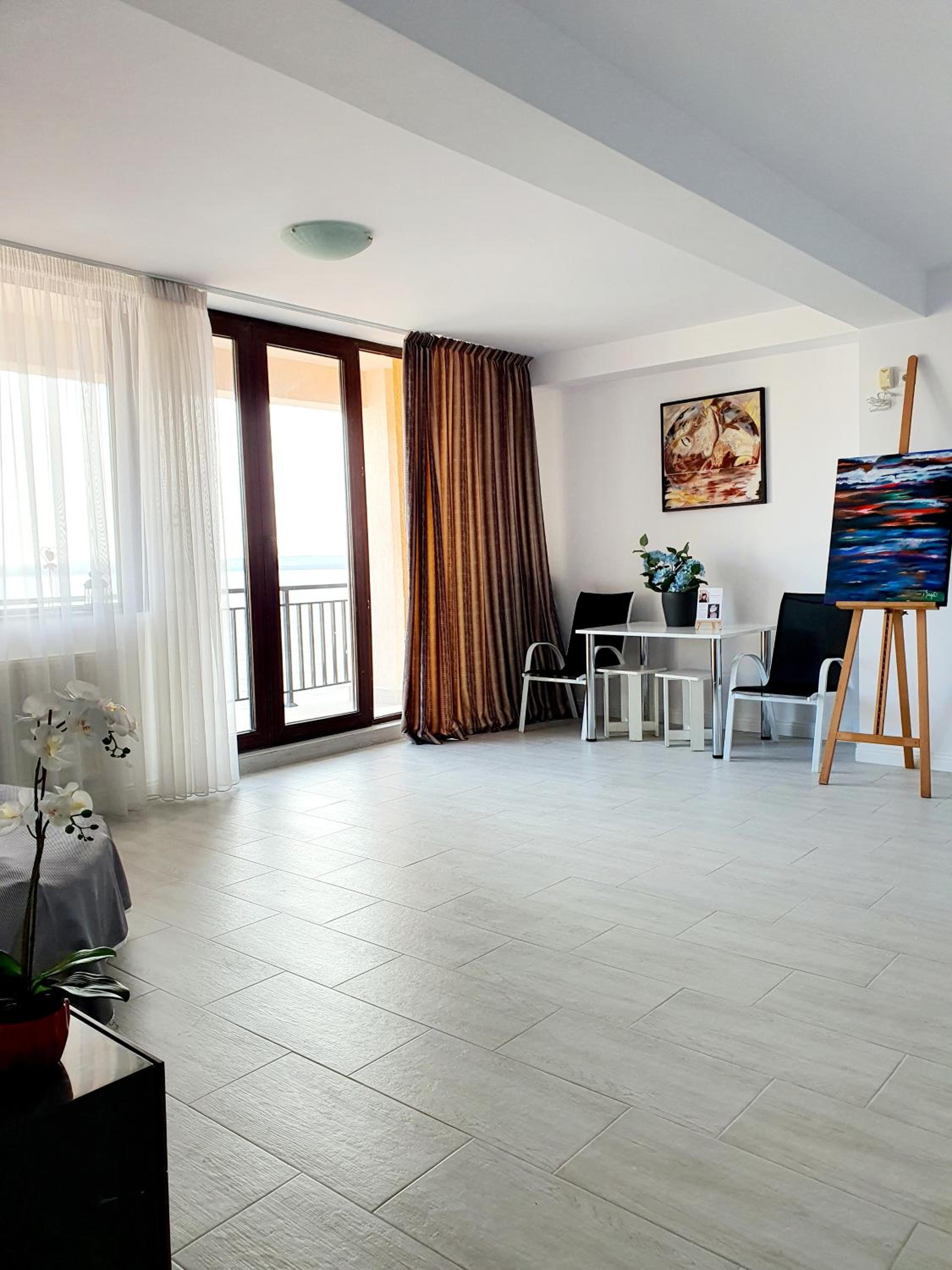 Apartment with Sea View - Photo 36