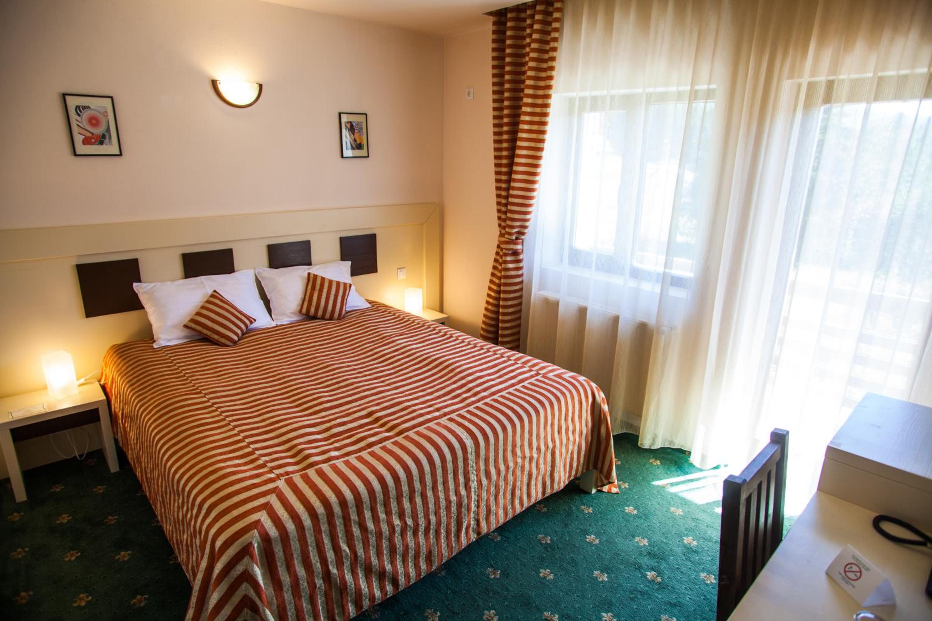 Double Room with Balcony photo 2