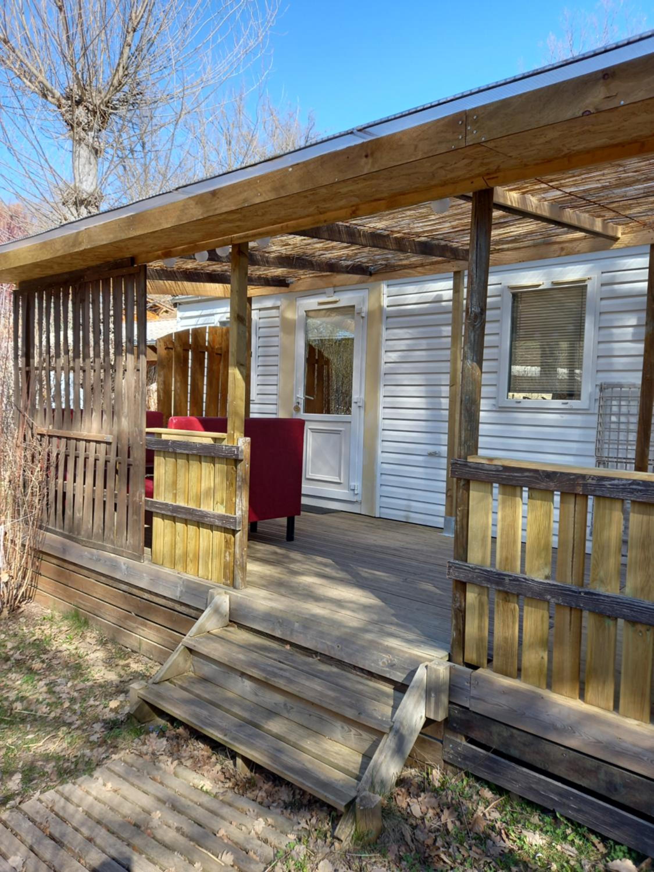Mobile Home photo 3
