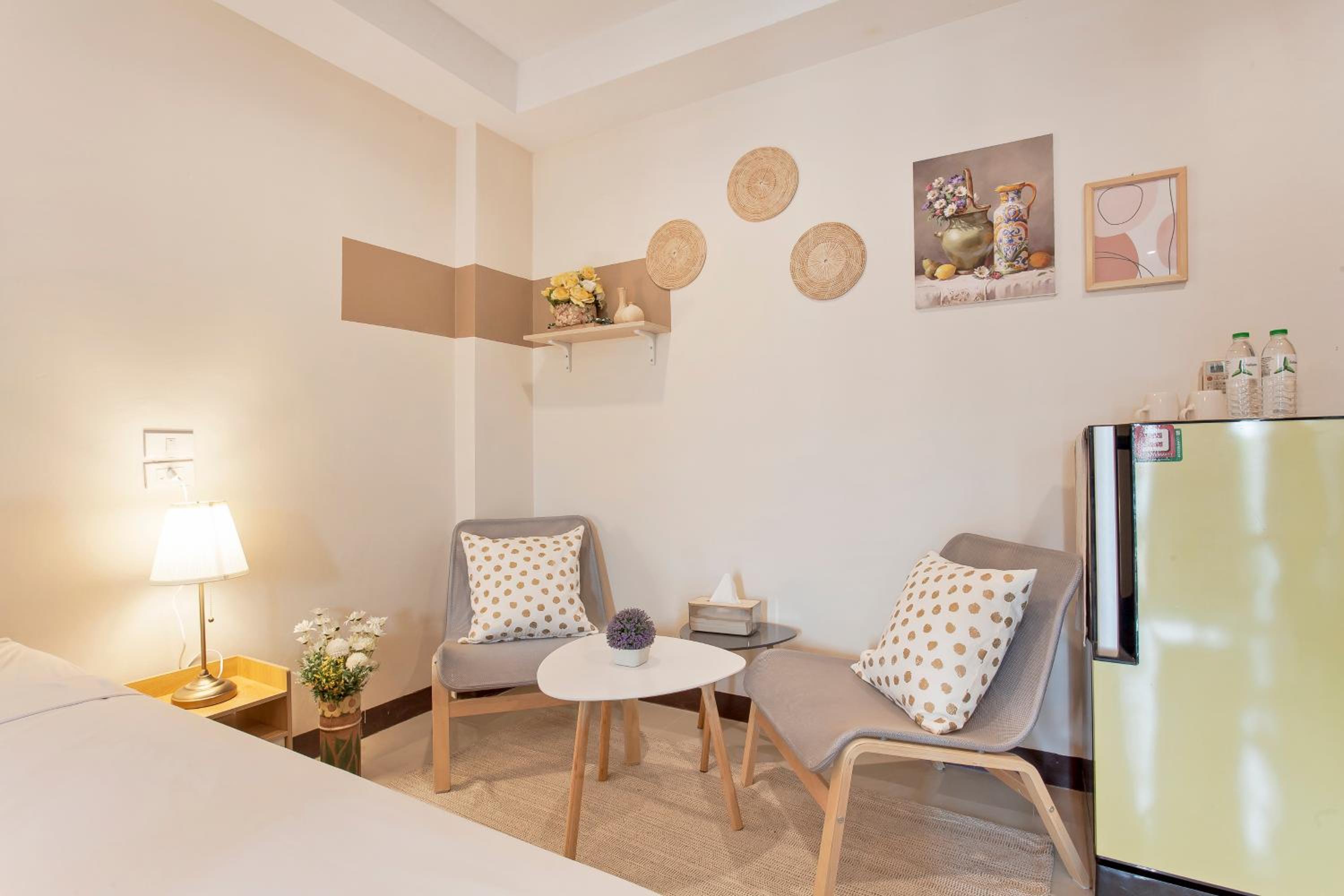Deluxe Room - Photo 2