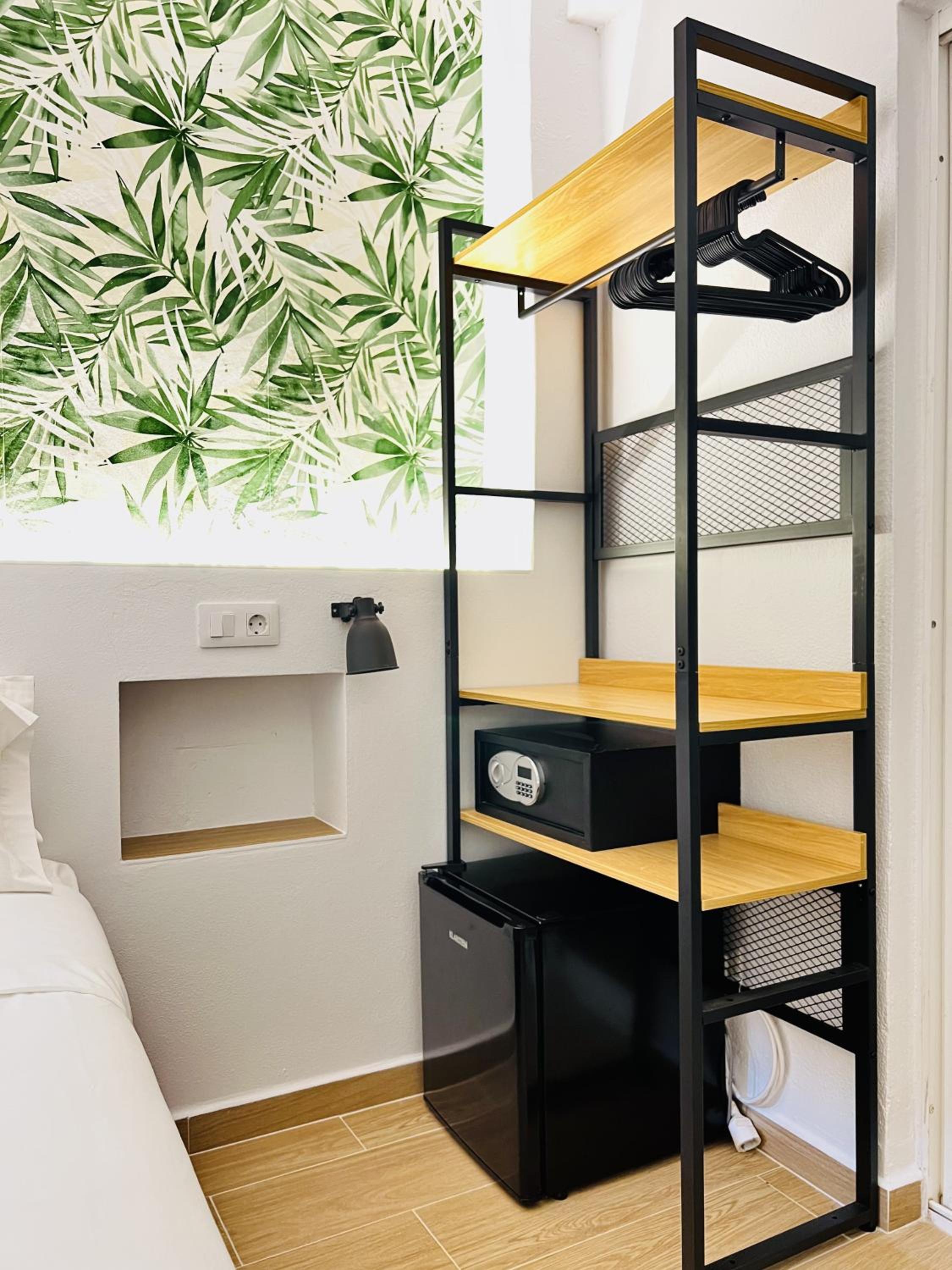 Deluxe Double Room with Balcony photo 2