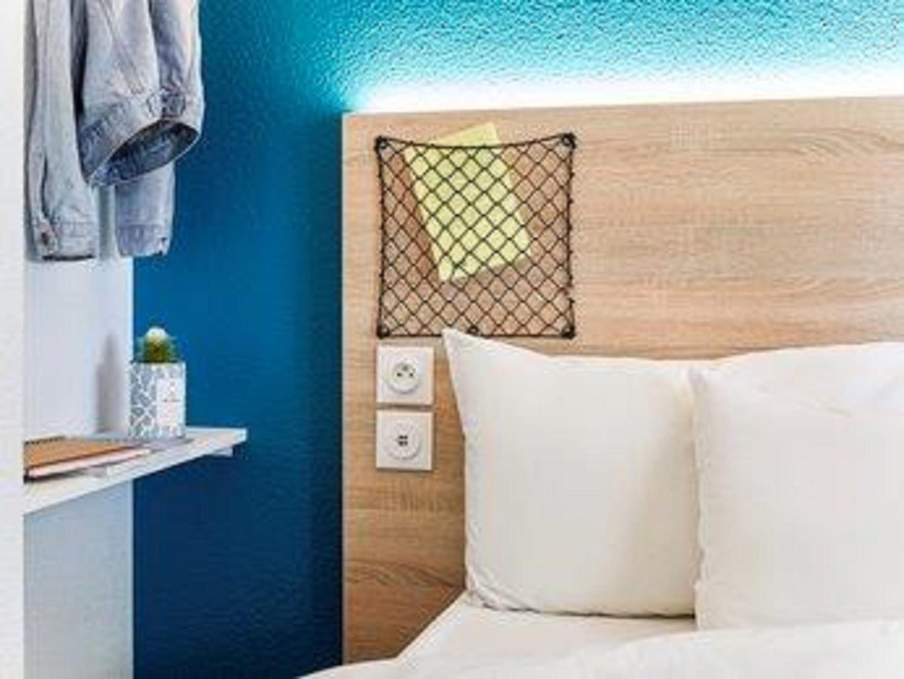 Triple Room with Shared Bathroom photo 2