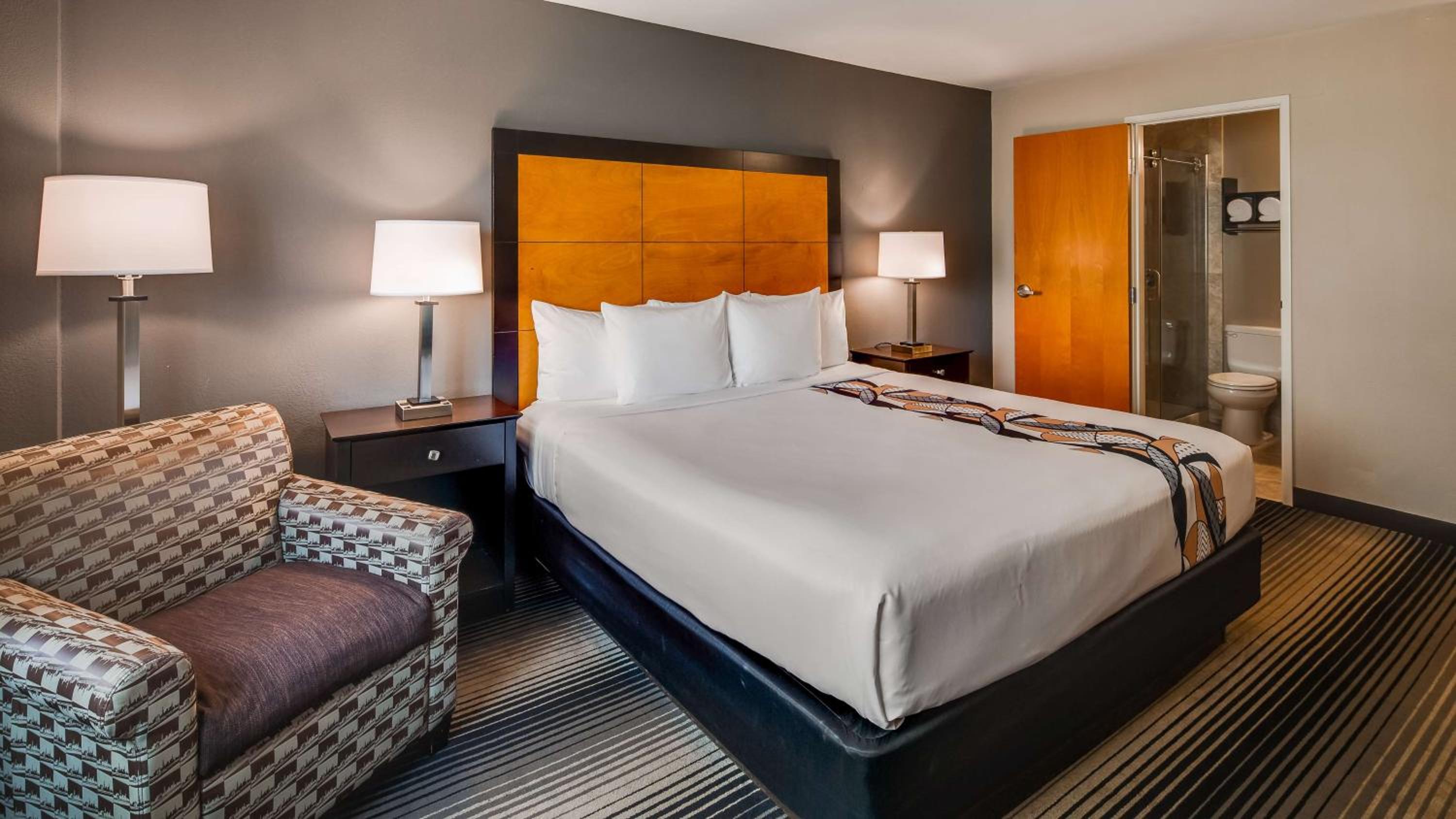 King Room with Lake View