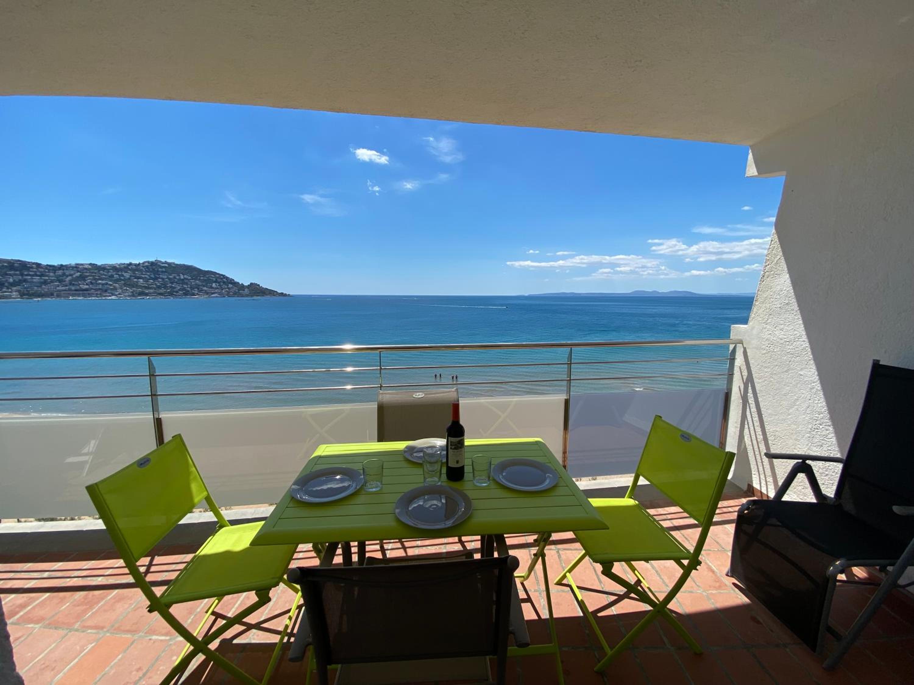 Apartment with Sea View