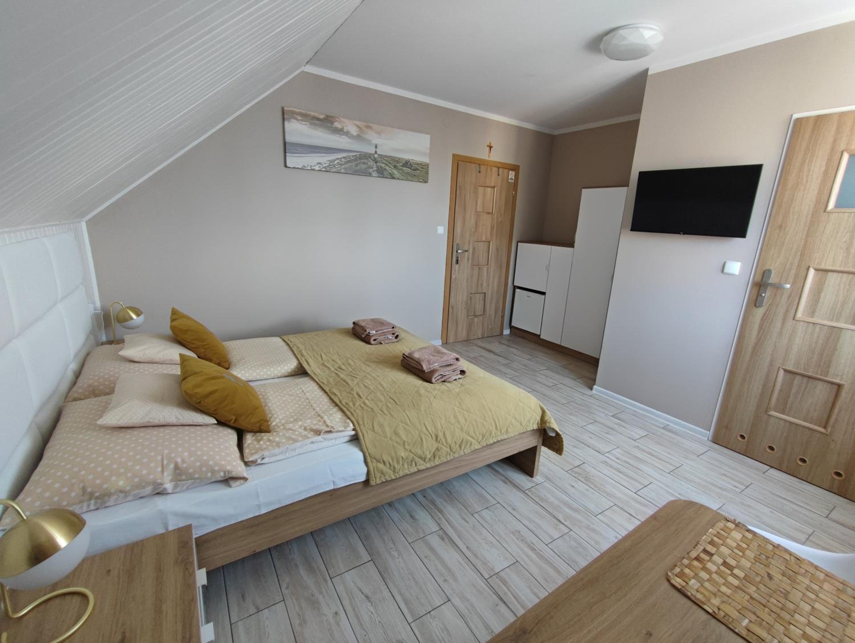 Double Room with Private Bathroom