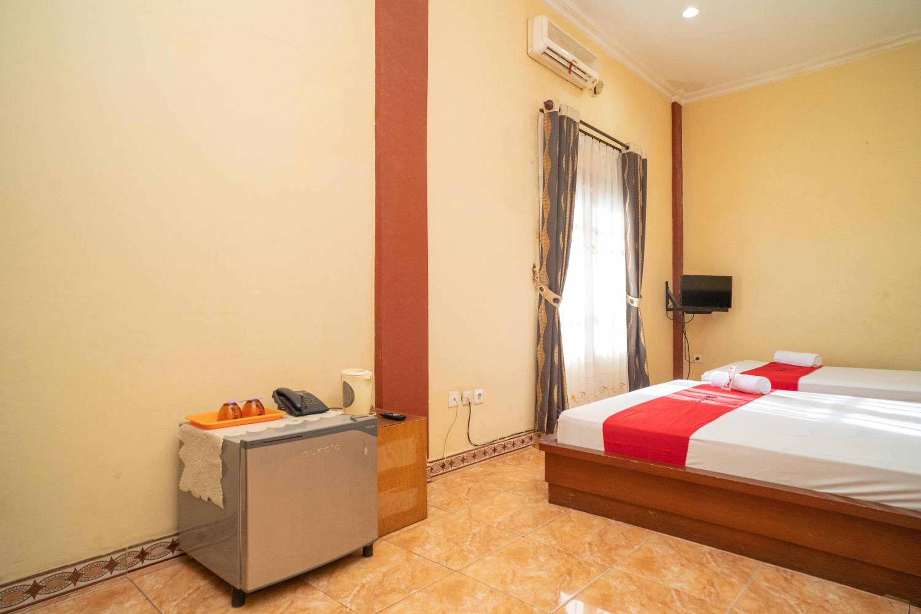 Deluxe Twin Room photo 1