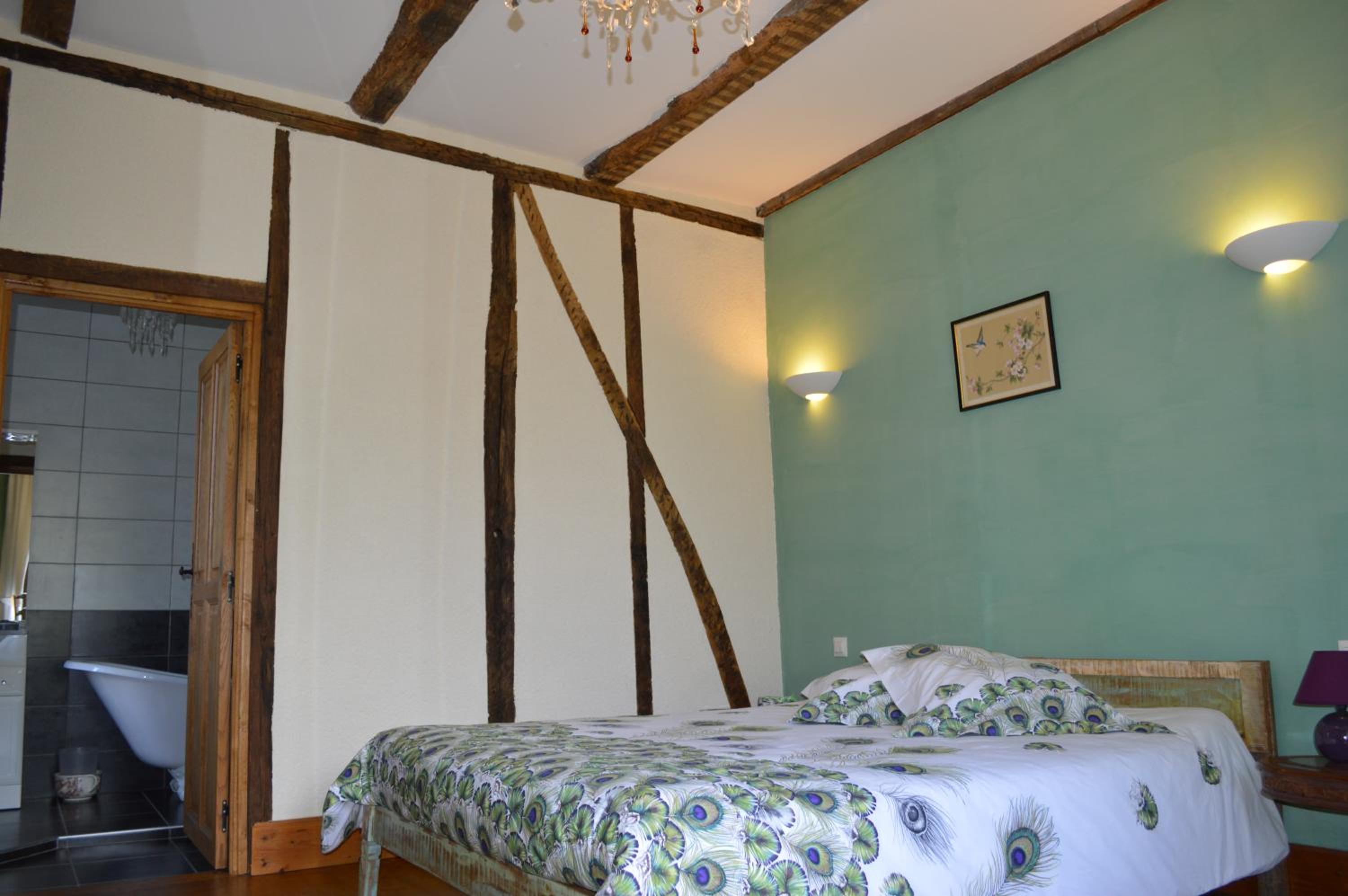 King Room with Garden View photo 2