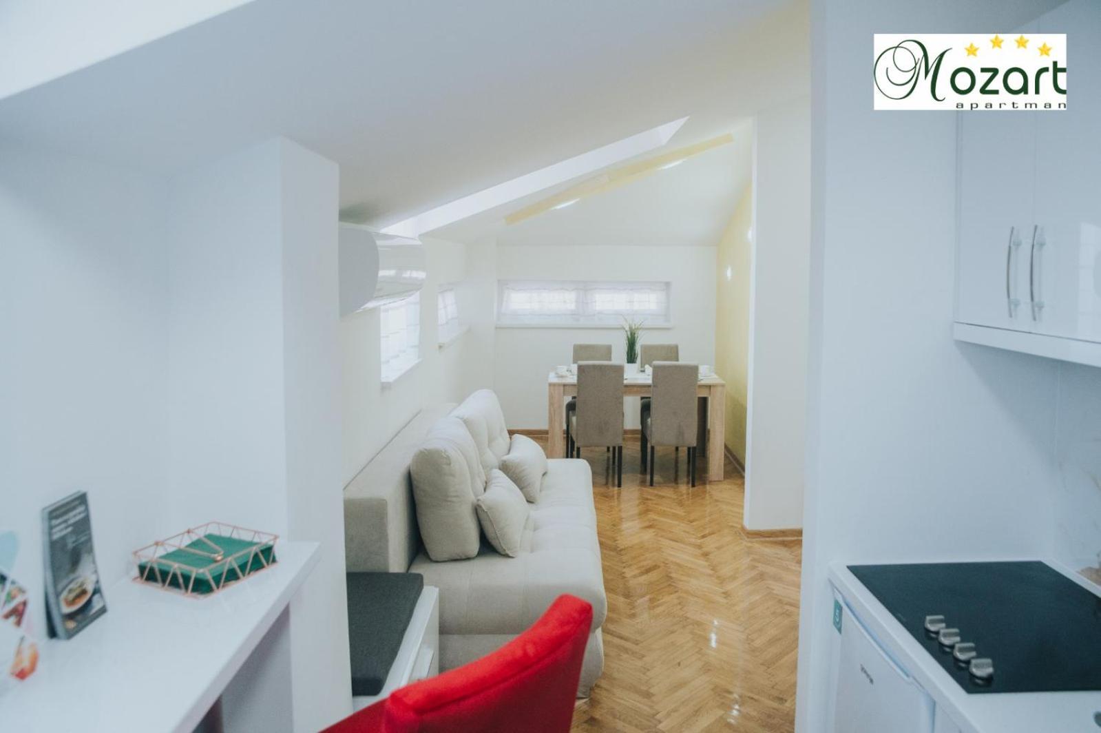 One-Bedroom Apartment photo 2