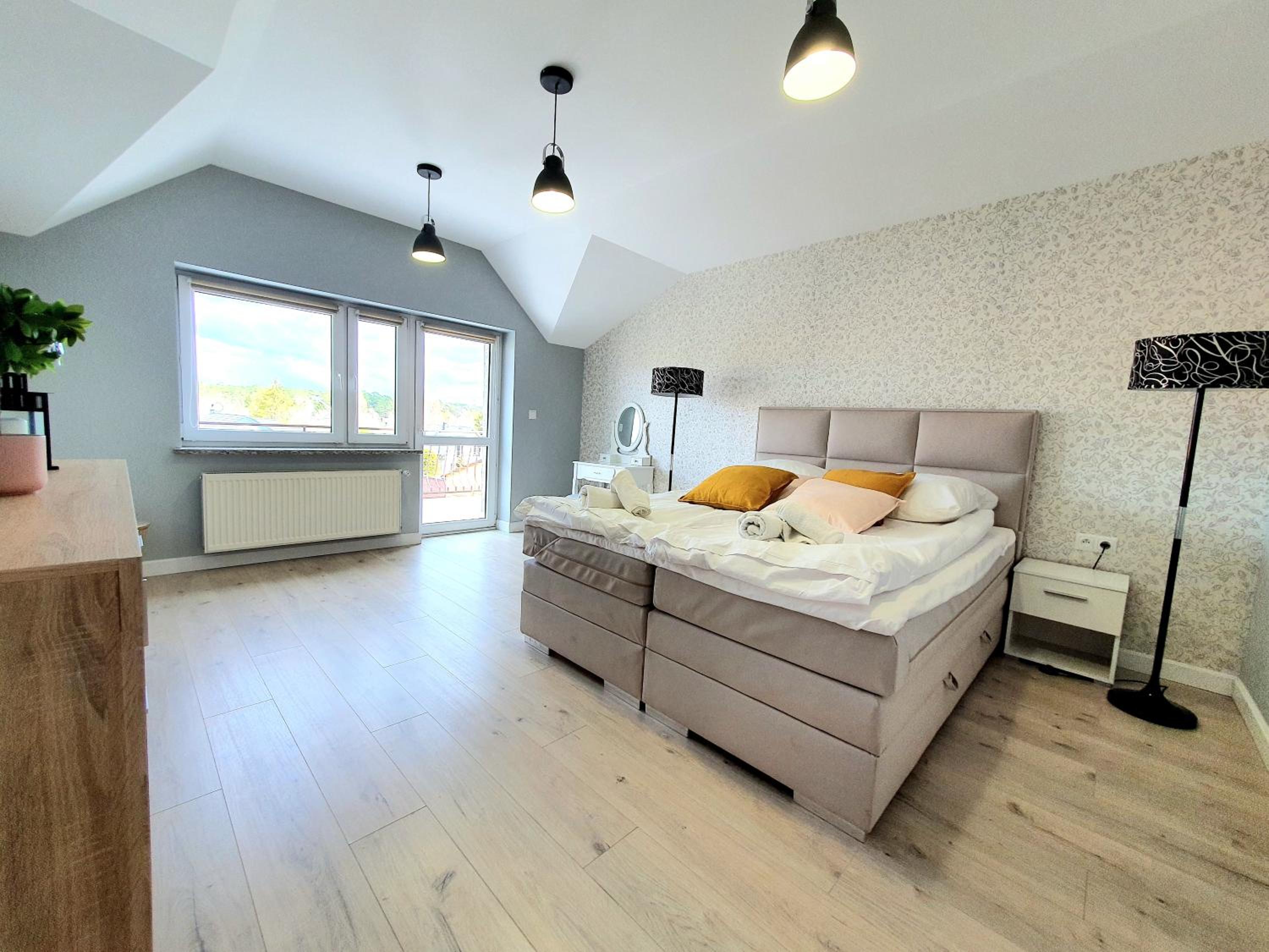 Apartment with Balcony photo 1