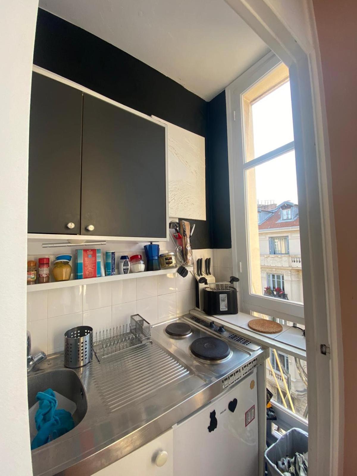 Studio Apartment