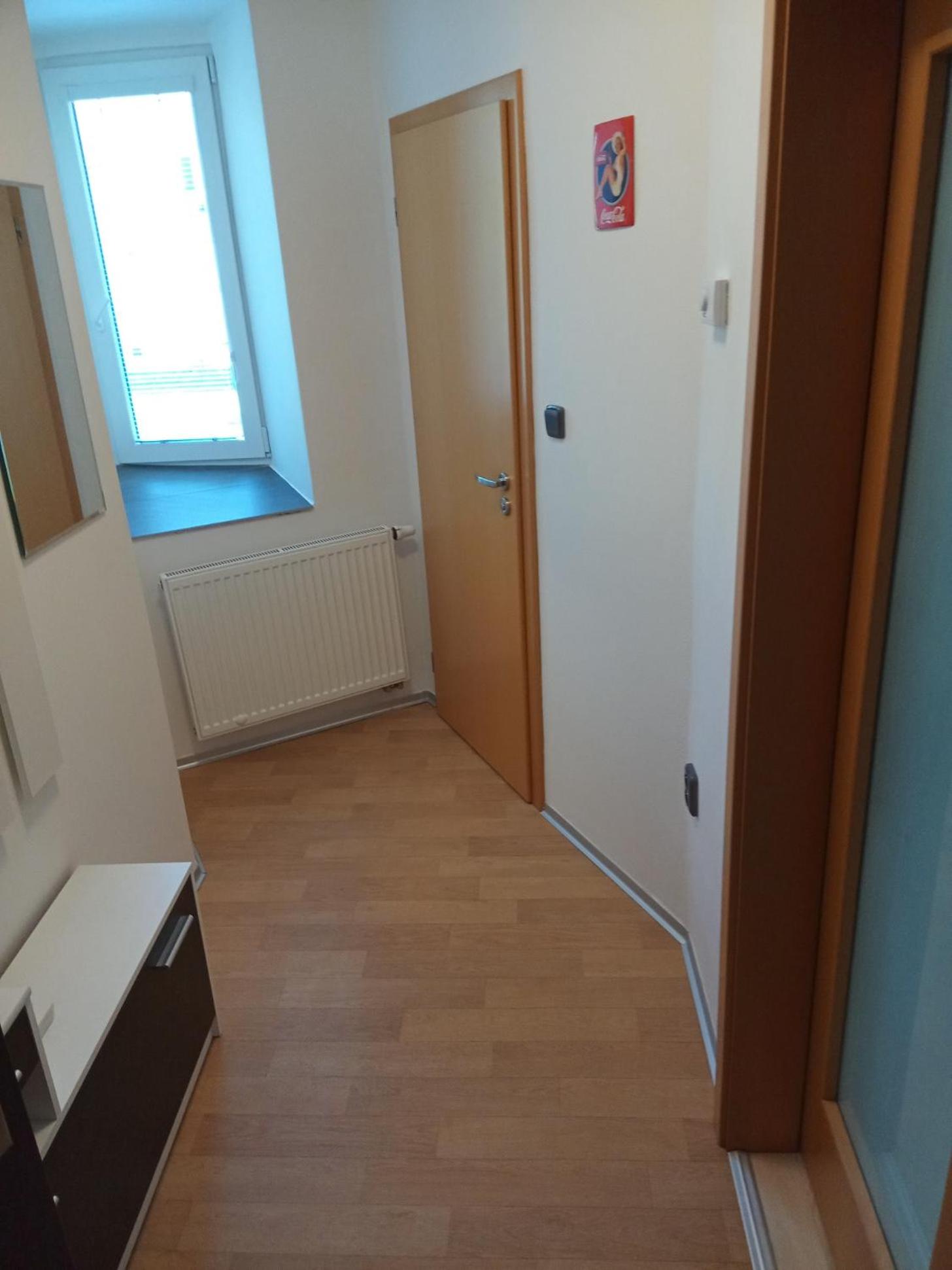 One-Bedroom Apartment - Photo 10