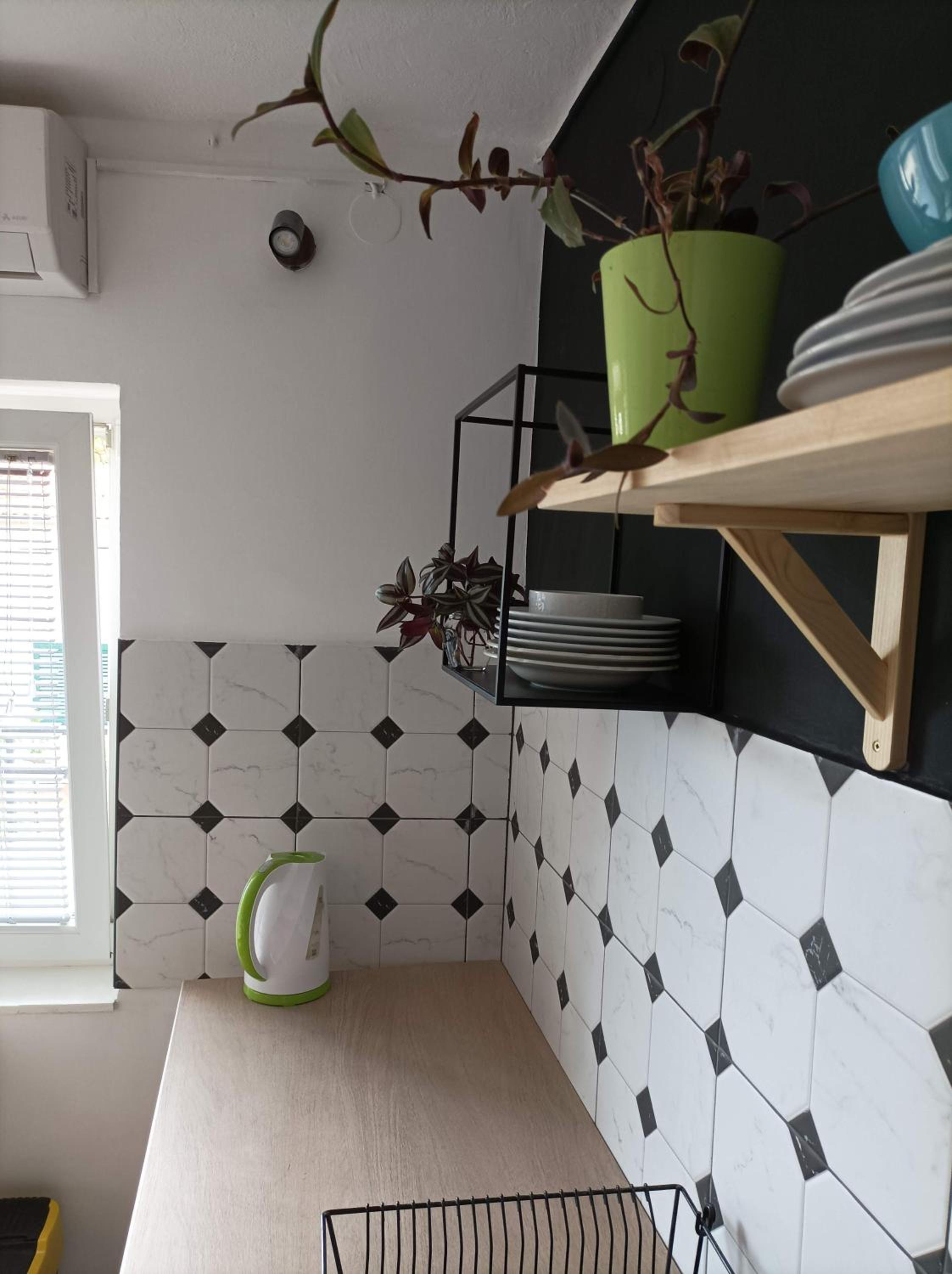 Studio Apartment - Photo 15