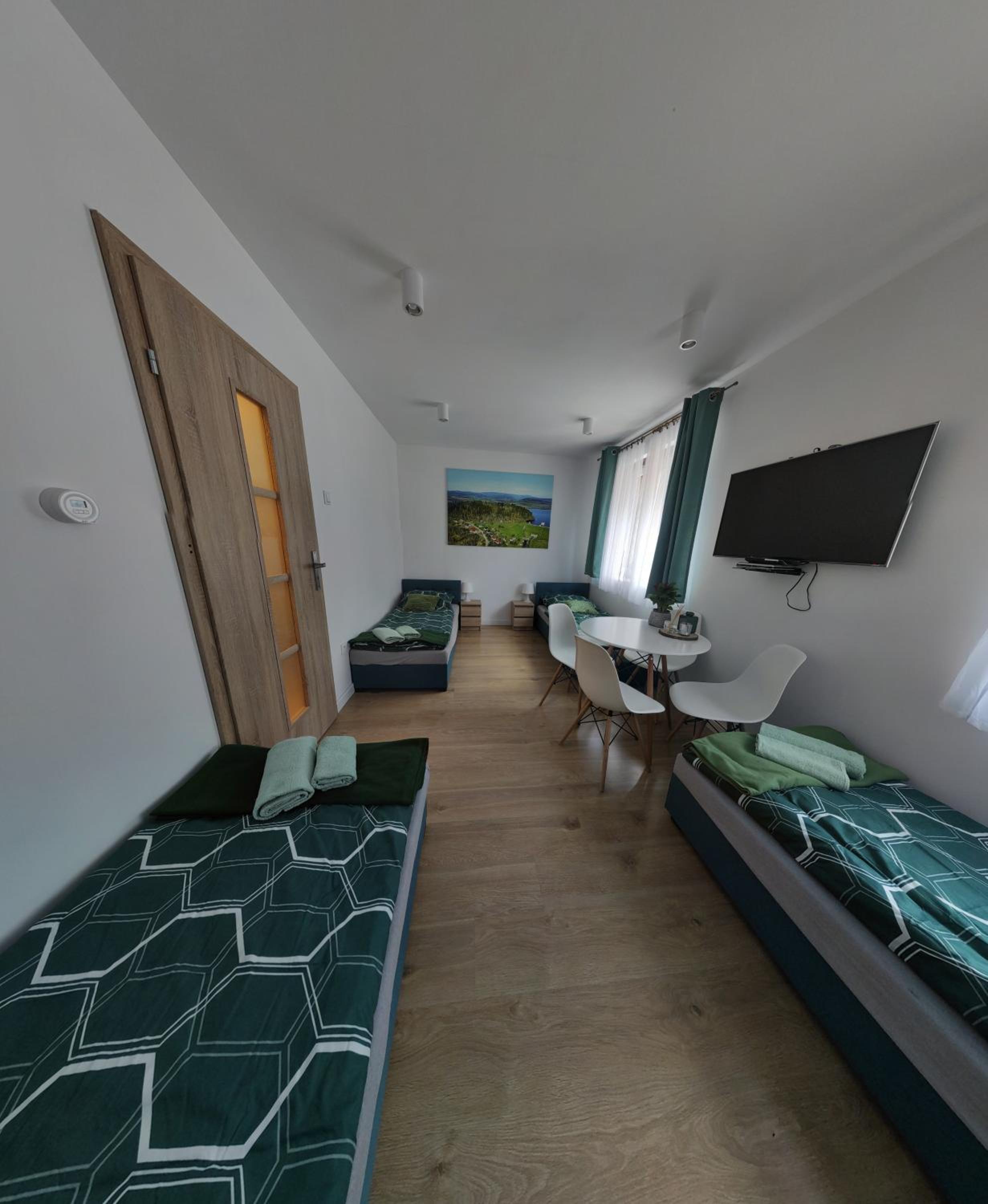Quadruple Room - Photo 2
