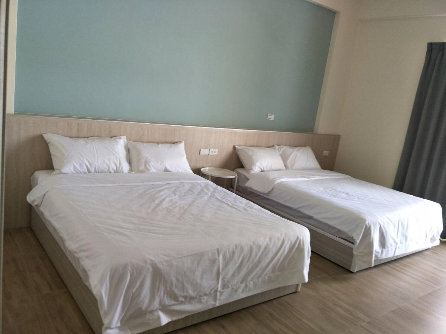 Quadruple Room with Balcony photo 1