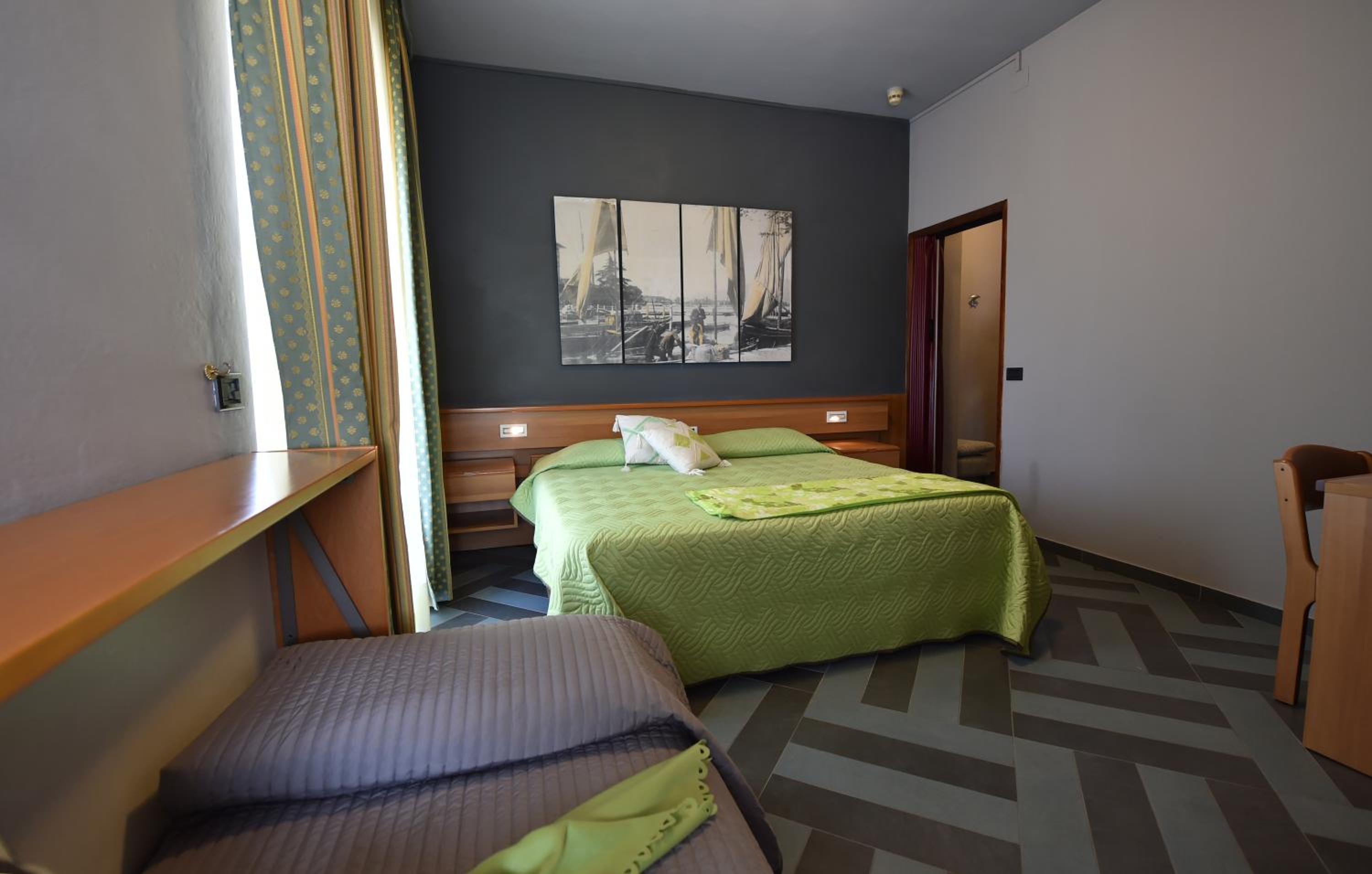 Triple Room with Balcony photo 2