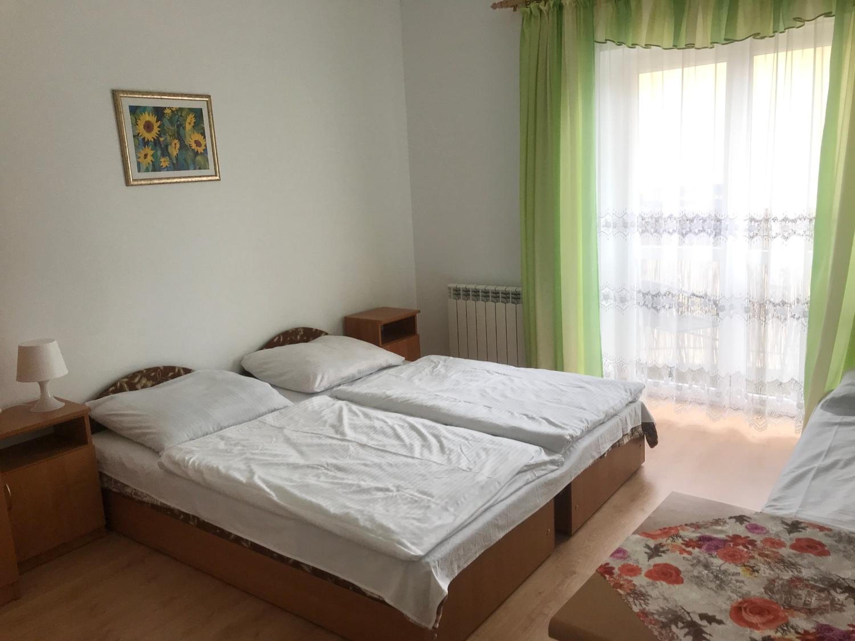 Classic Triple Room photo 1