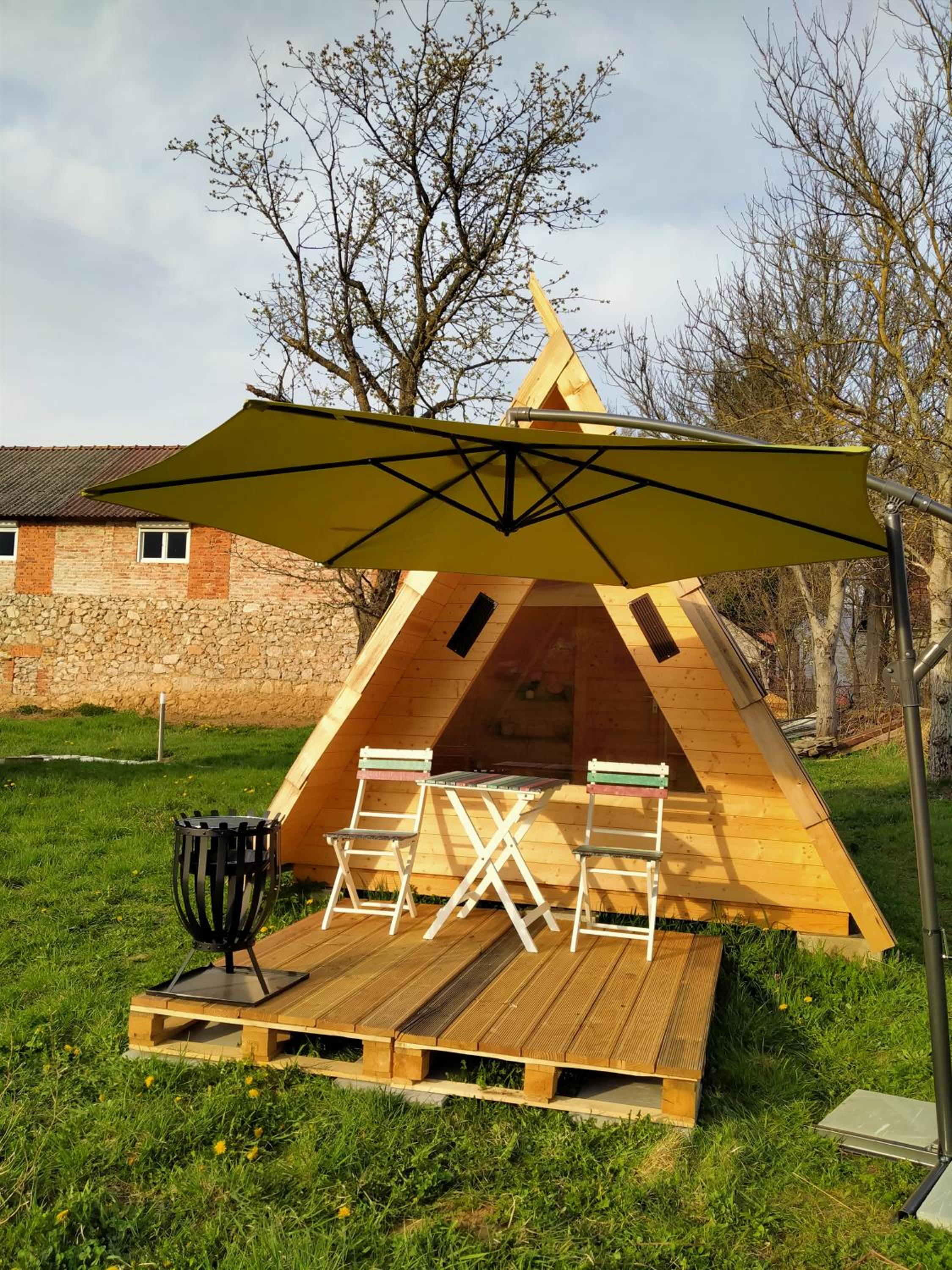 Tent Bojana - Photo 1