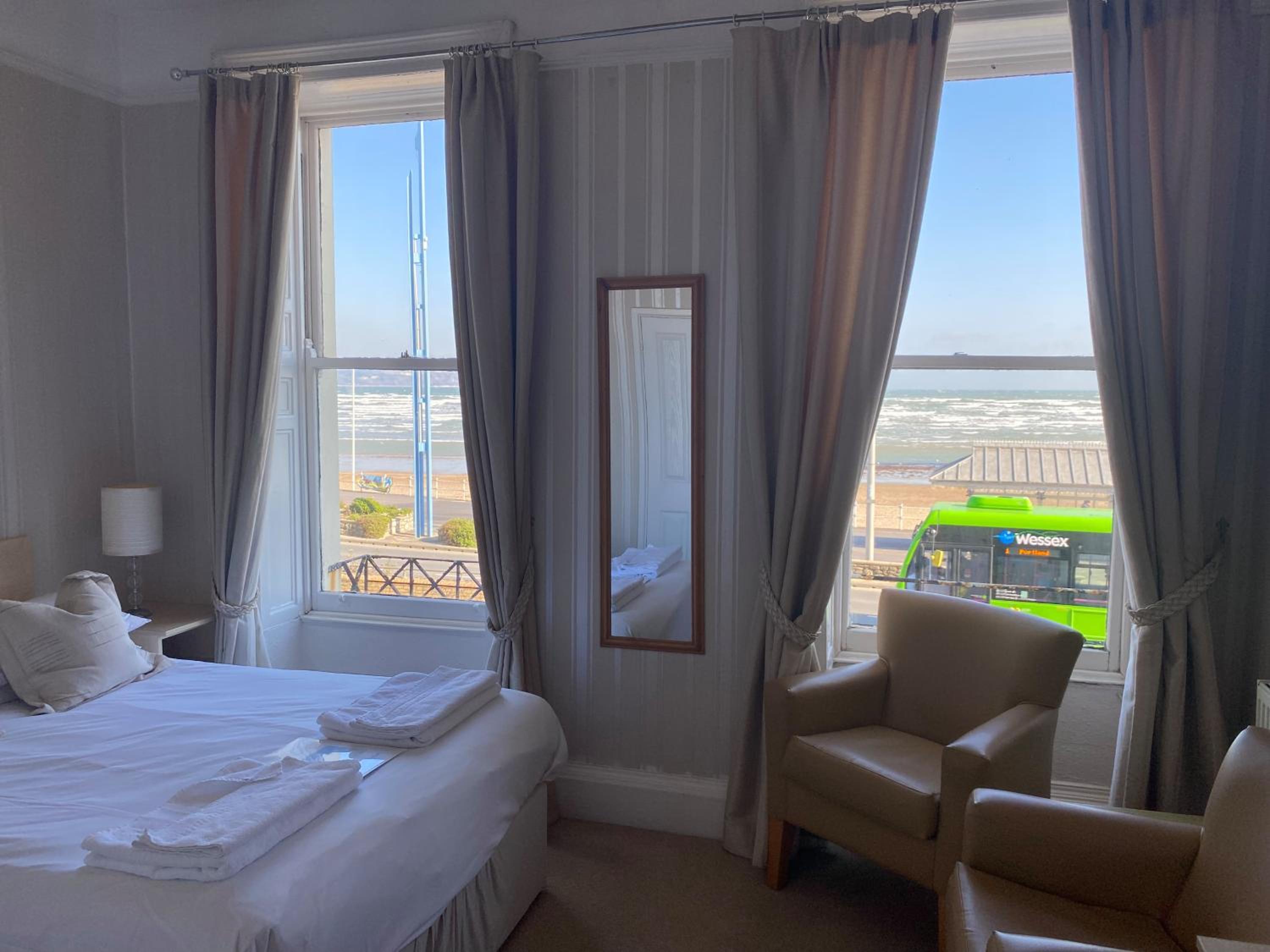Deluxe Double Room with Sea View photo 3