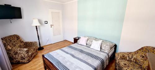 Studio Apartment photo 2