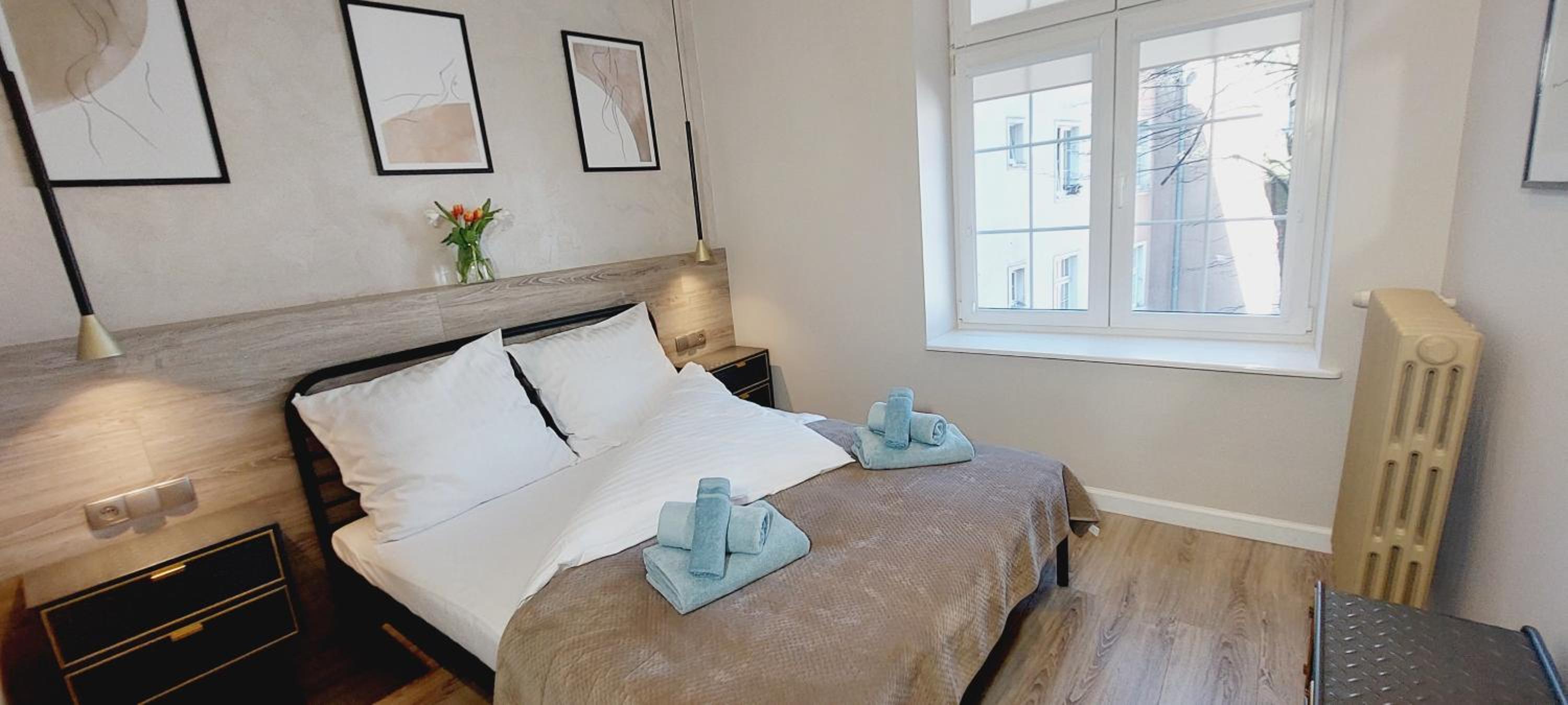 Two-Bedroom Apartment - Photo 11