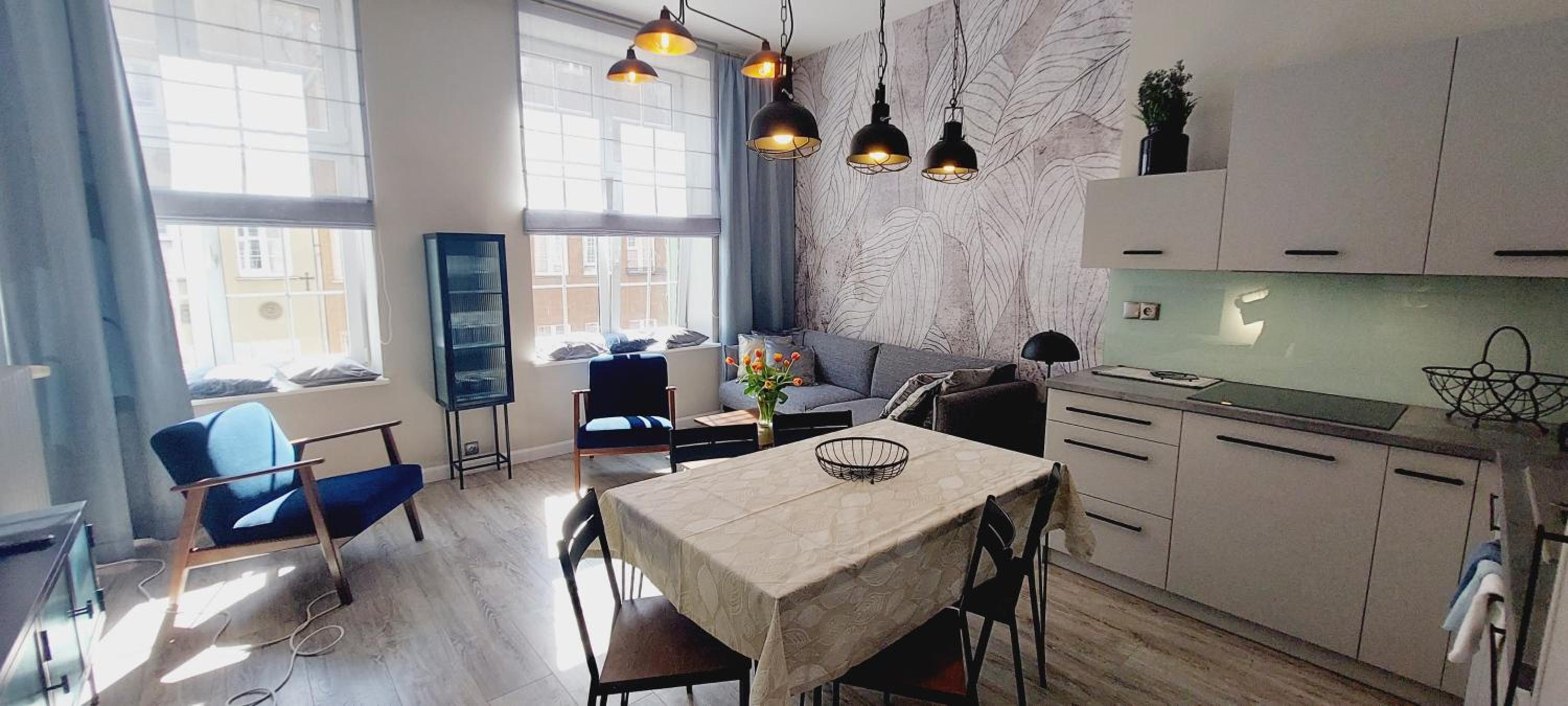 Two-Bedroom Apartment - Photo 19