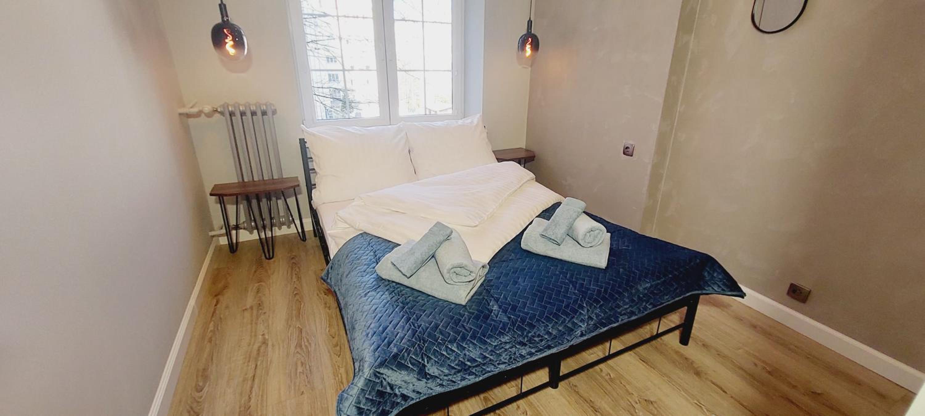 Two-Bedroom Apartment - Photo 20