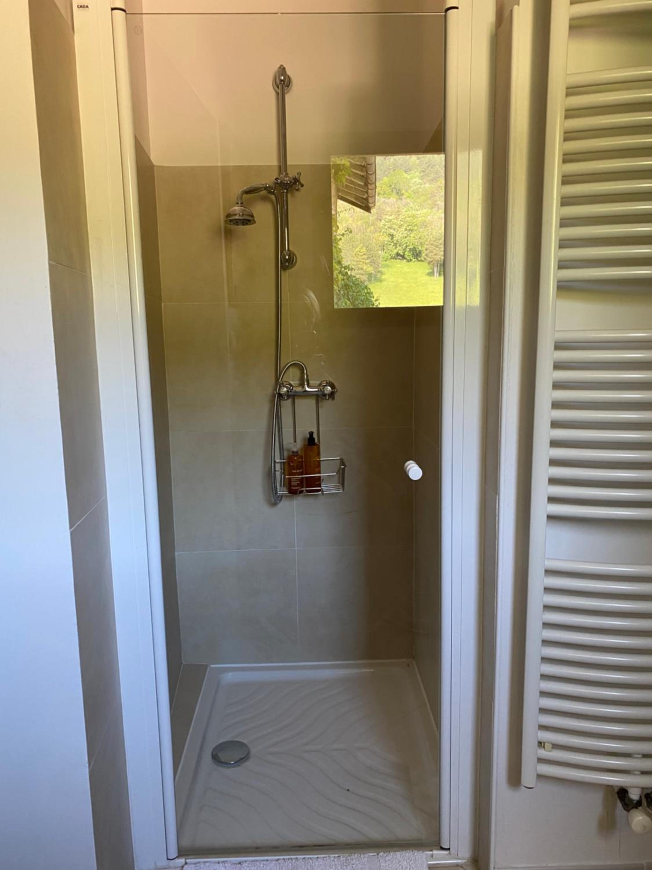 Double Room with Private Bathroom - Photo 21