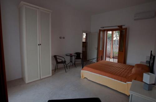 Double Room with Garden View photo 2