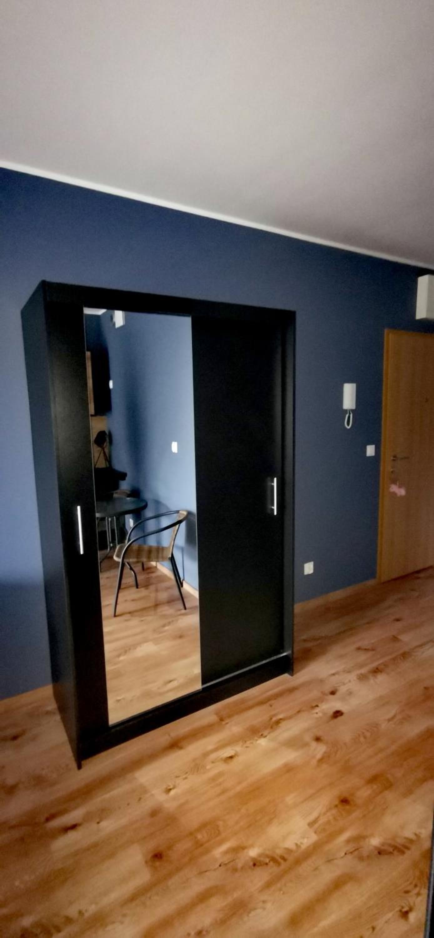 One-Bedroom Apartment - Photo 16