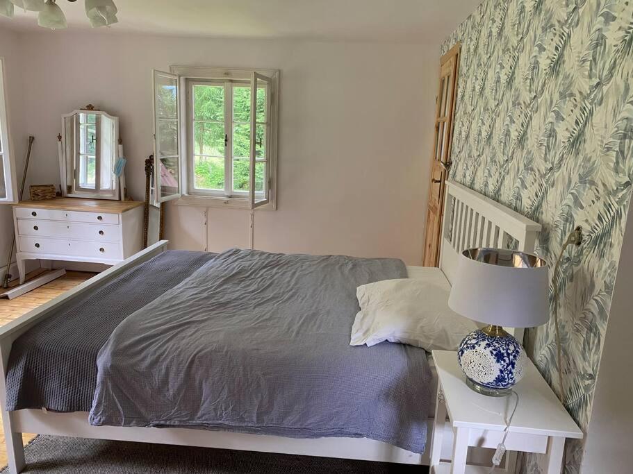 One-Bedroom House - Photo 14
