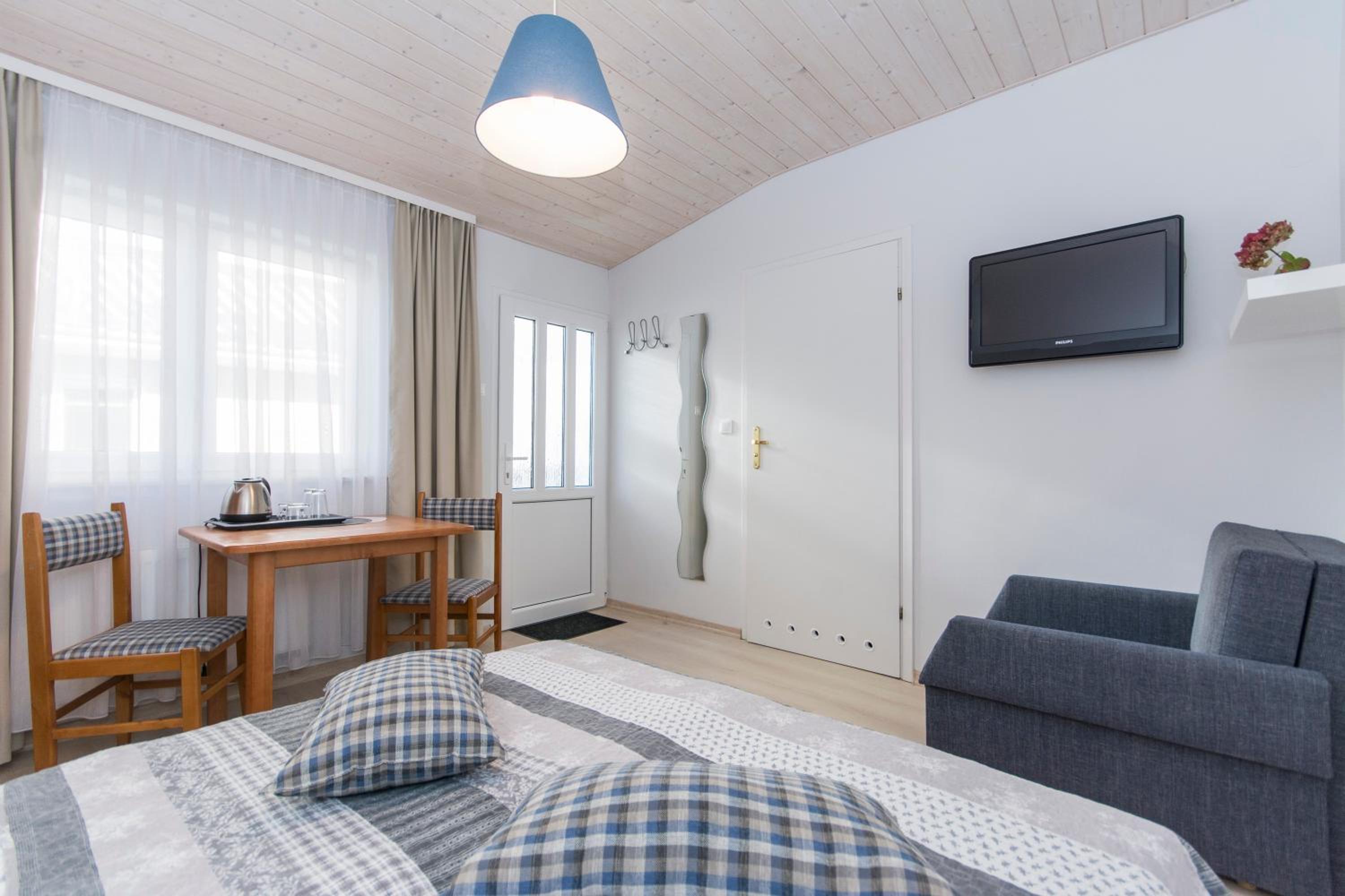Large Double Room