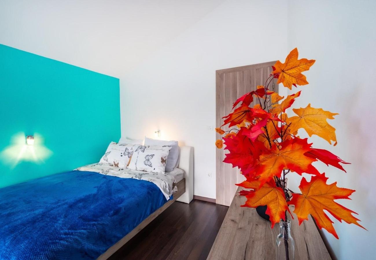 Three-Bedroom House photo 1
