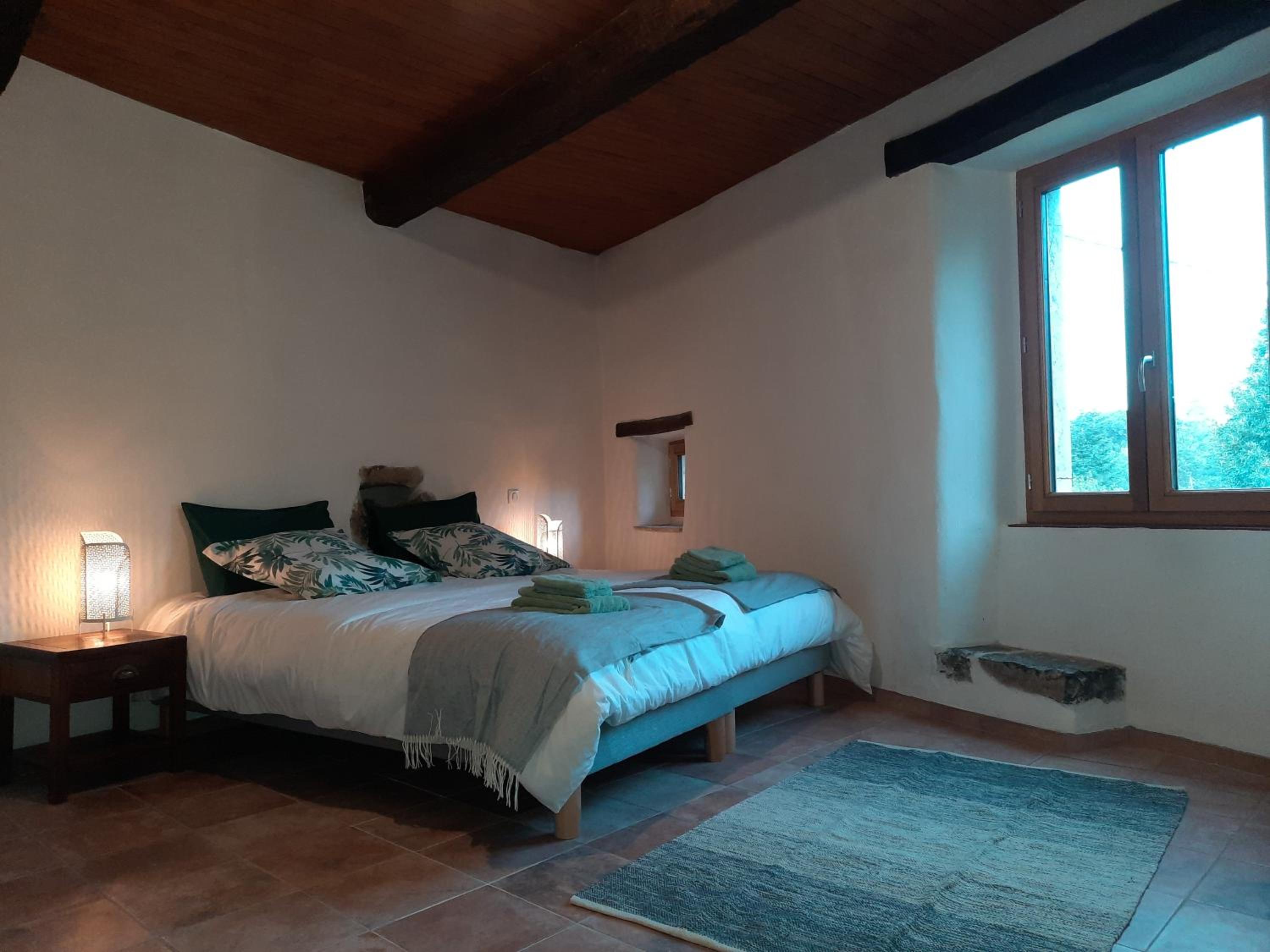 Triple Room with Private External Bathroom - Photo 1