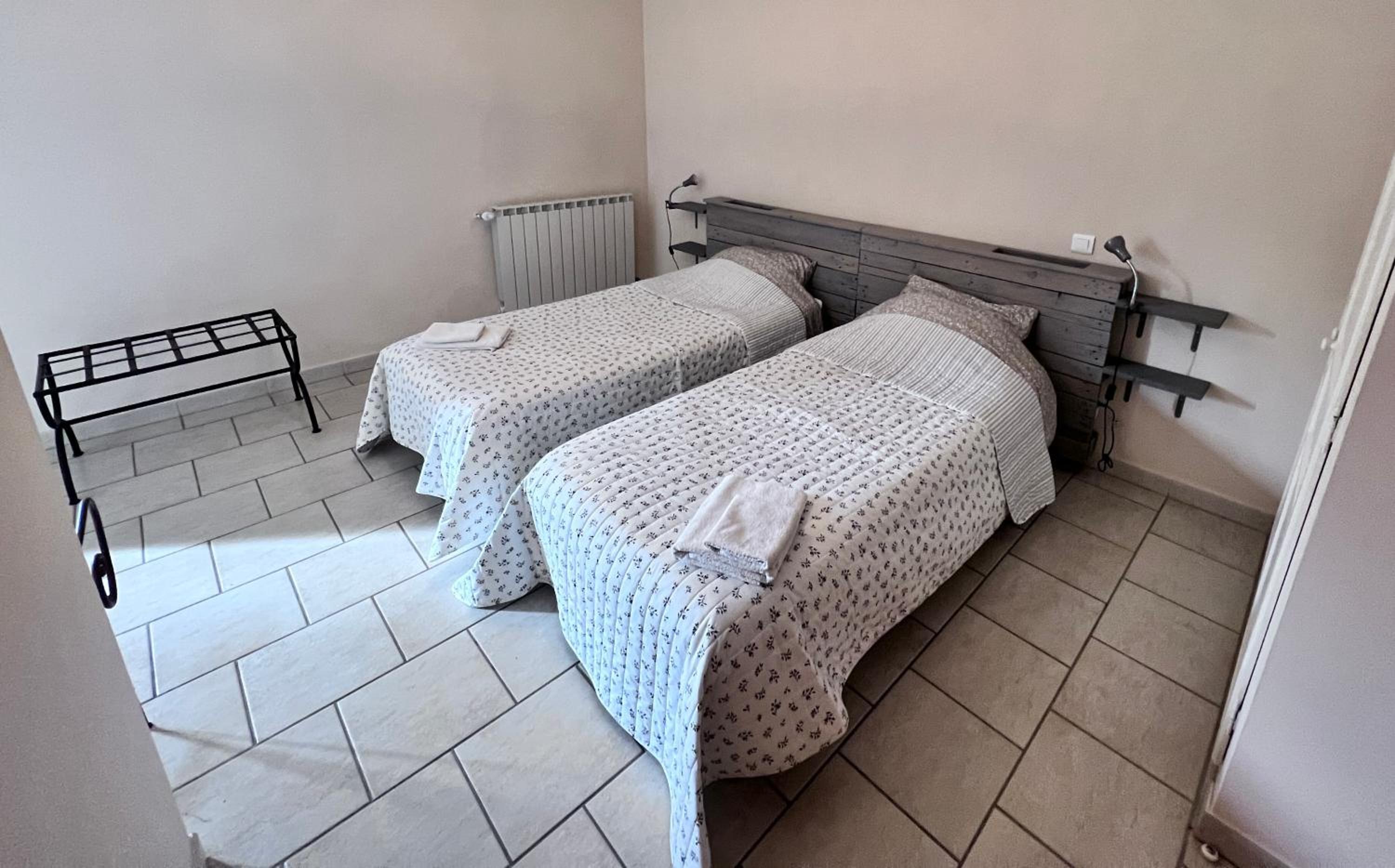 Triple Room with View - Photo 1