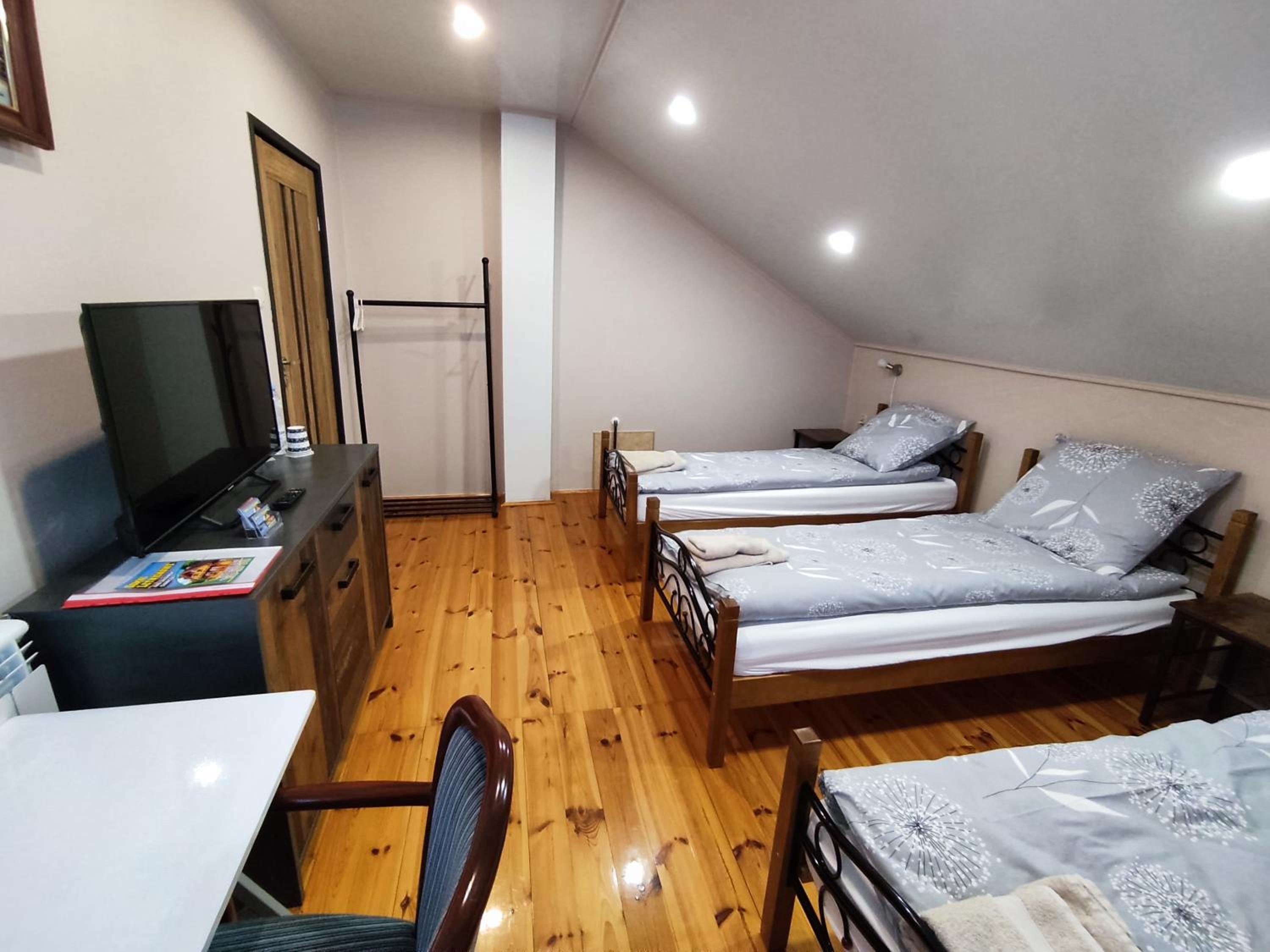 Triple Room with Balcony - Photo 1