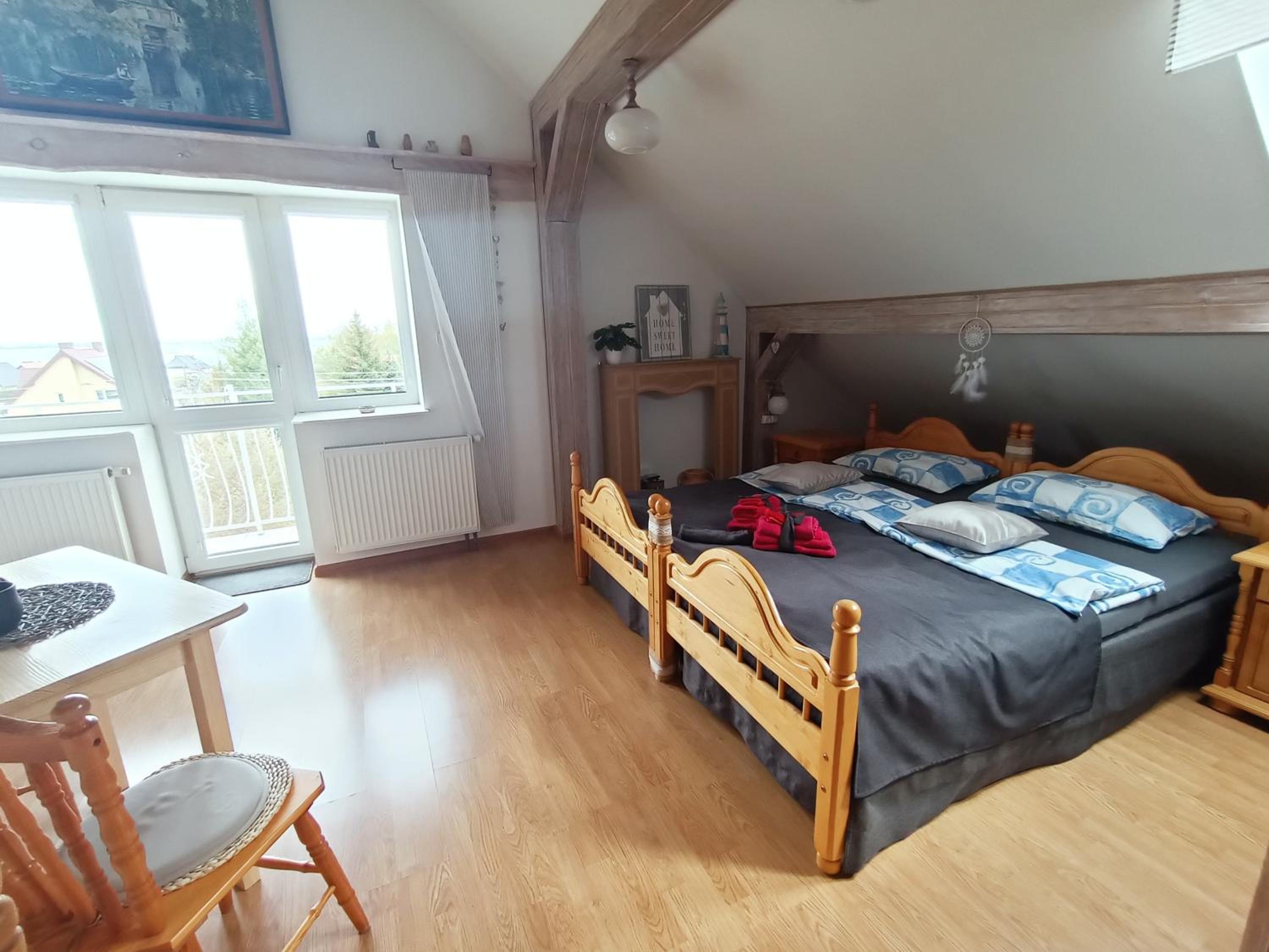 Large Double Room photo 1