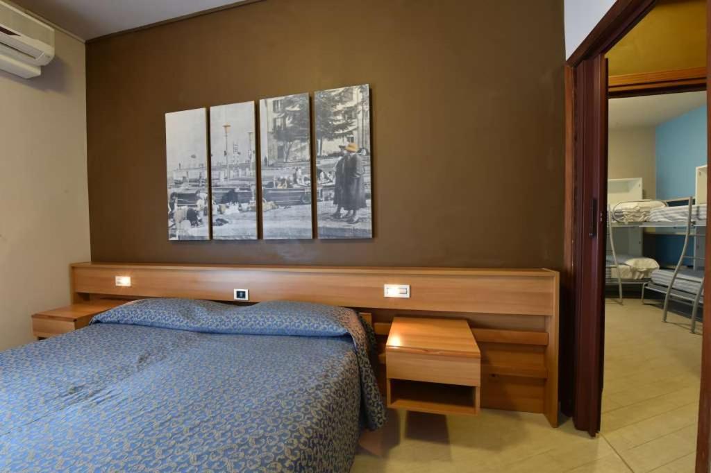 Family Suite with Balcony photo 1