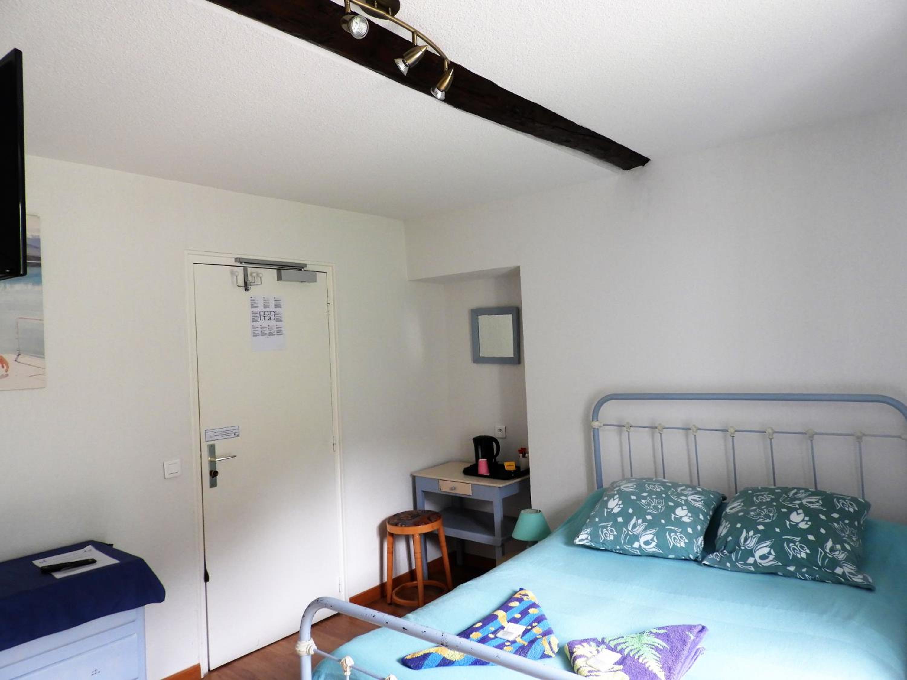 Double Room with Private Bathroom photo 3