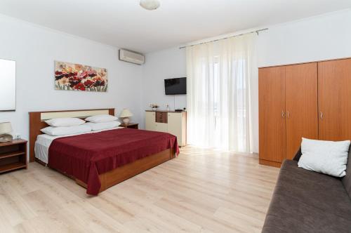 Comfort Studio with Balcony and Sea View