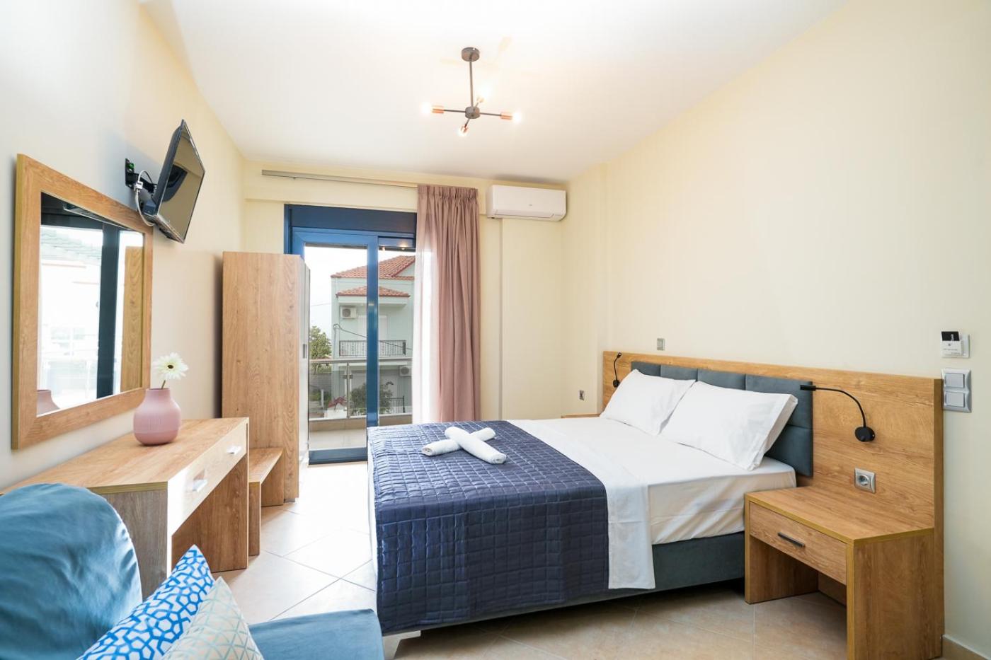 Luxury Triple Room photo 3