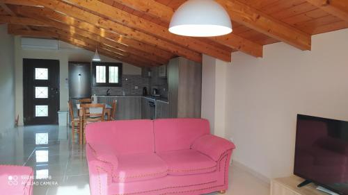 Two-Bedroom House - Photo 26