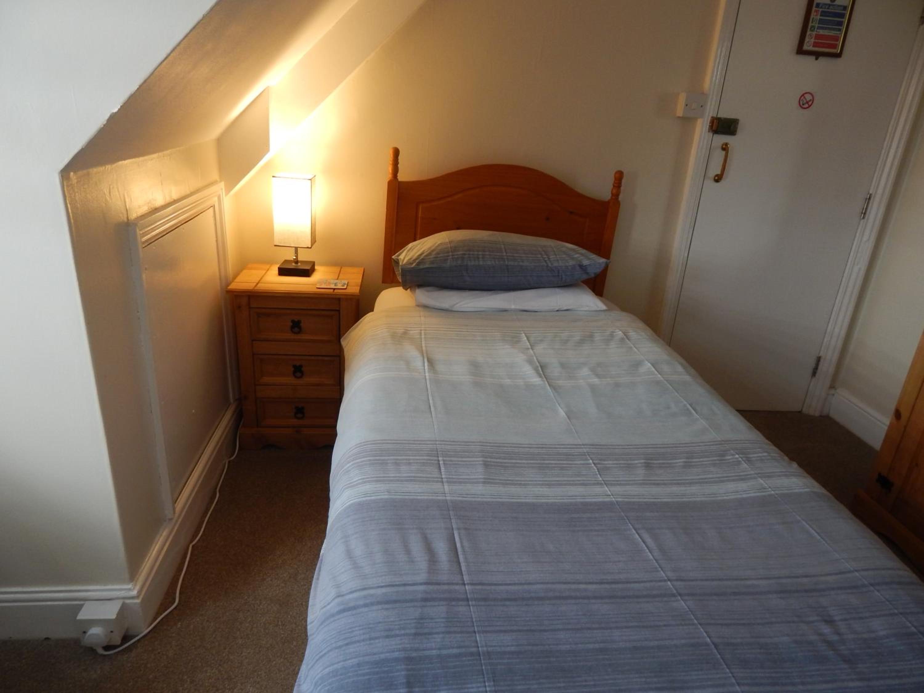 Single Room with Private Bathroom