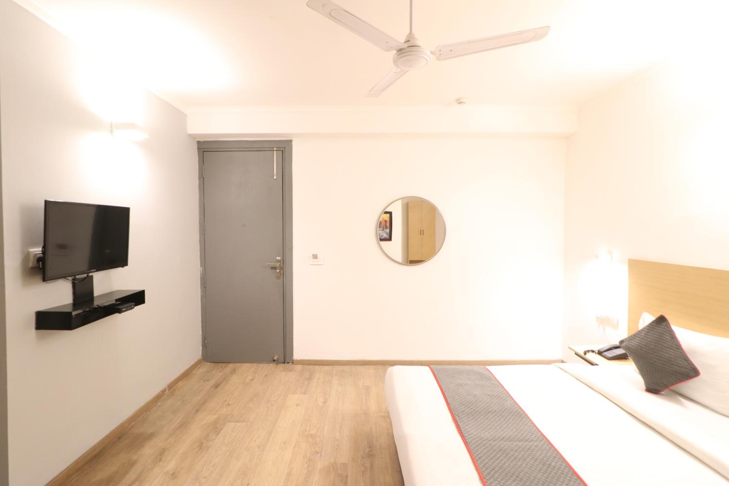 Double or Twin Room - Photo 1
