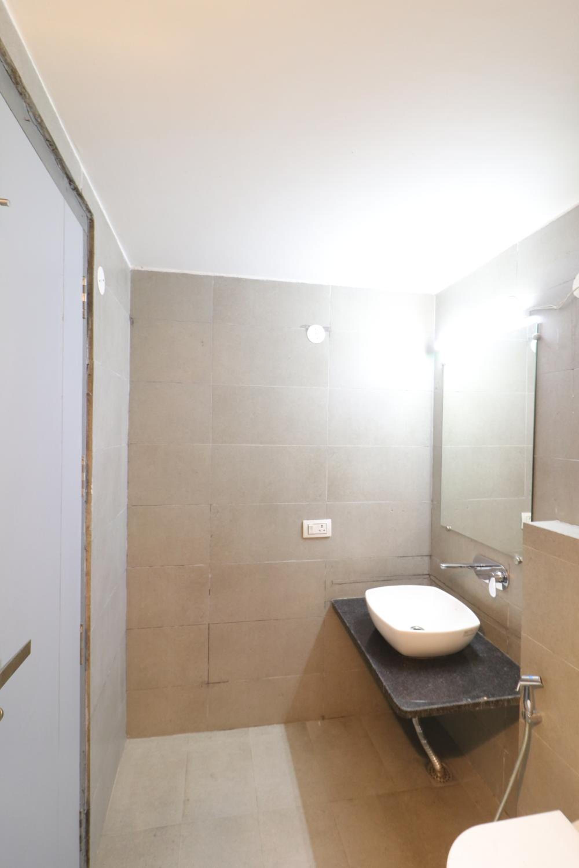 Double or Twin Room - Photo 9
