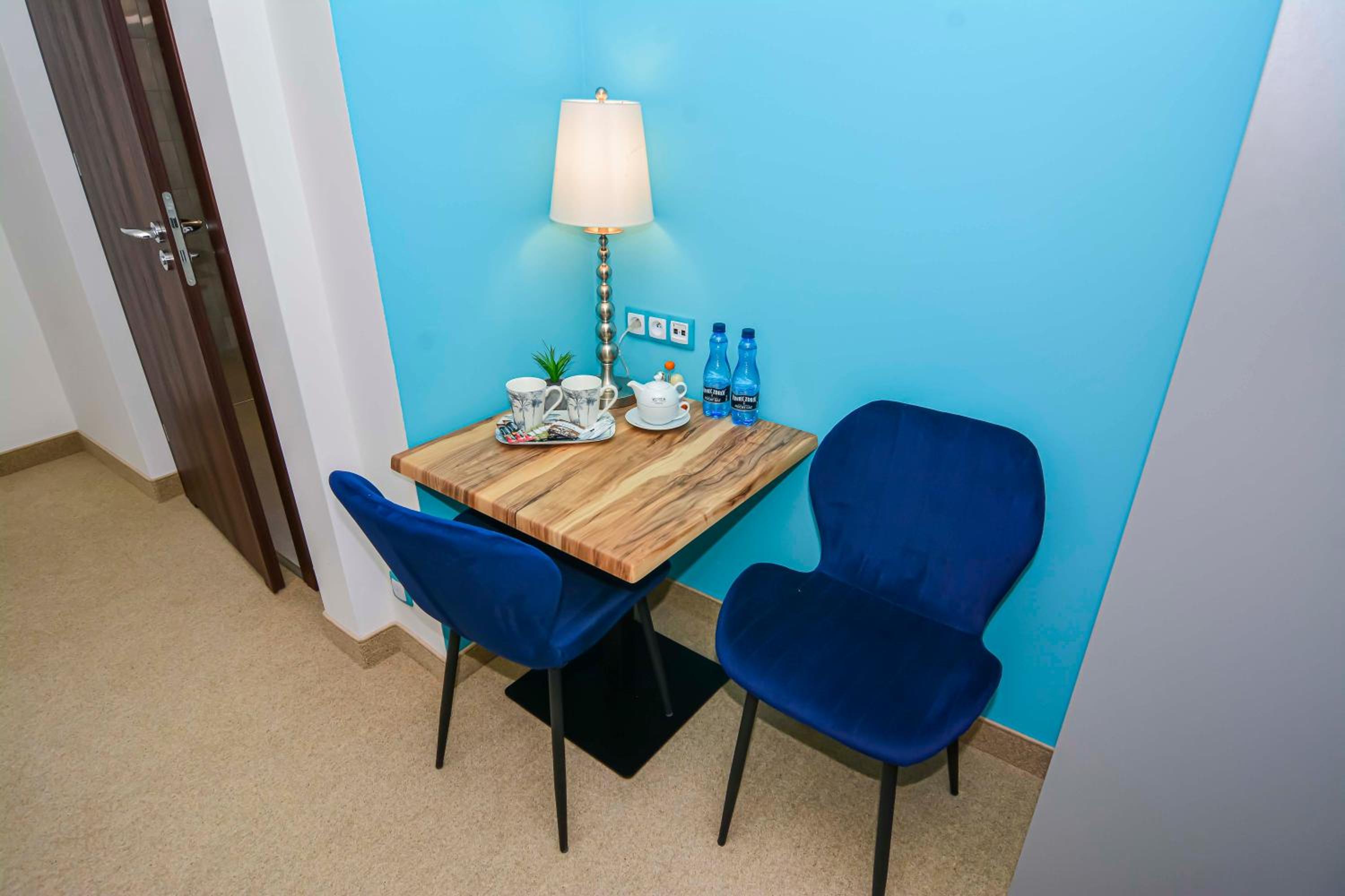 Superior King Room - Photo 4