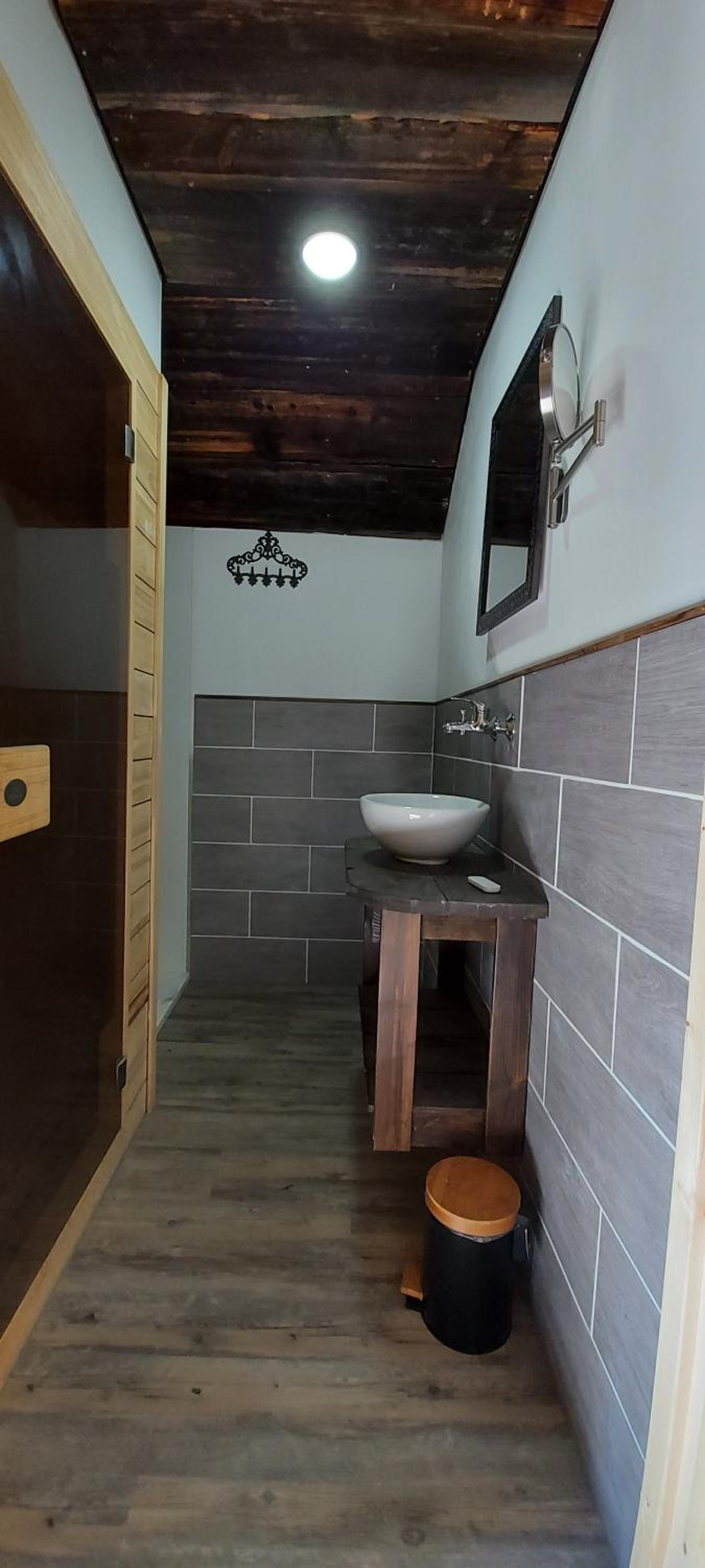 Triple Room - Photo 5