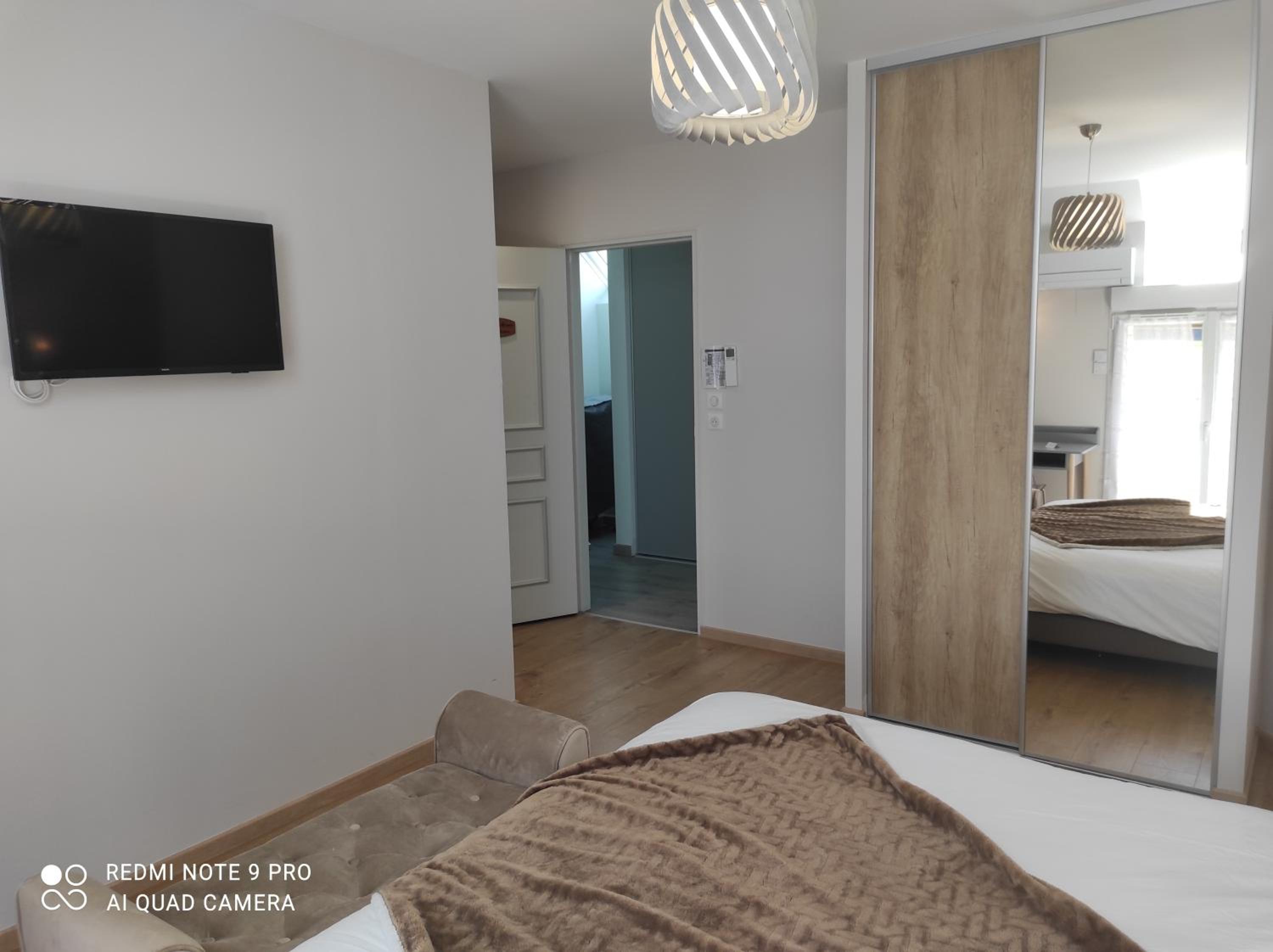 Double or Twin Room with Private Bathroom